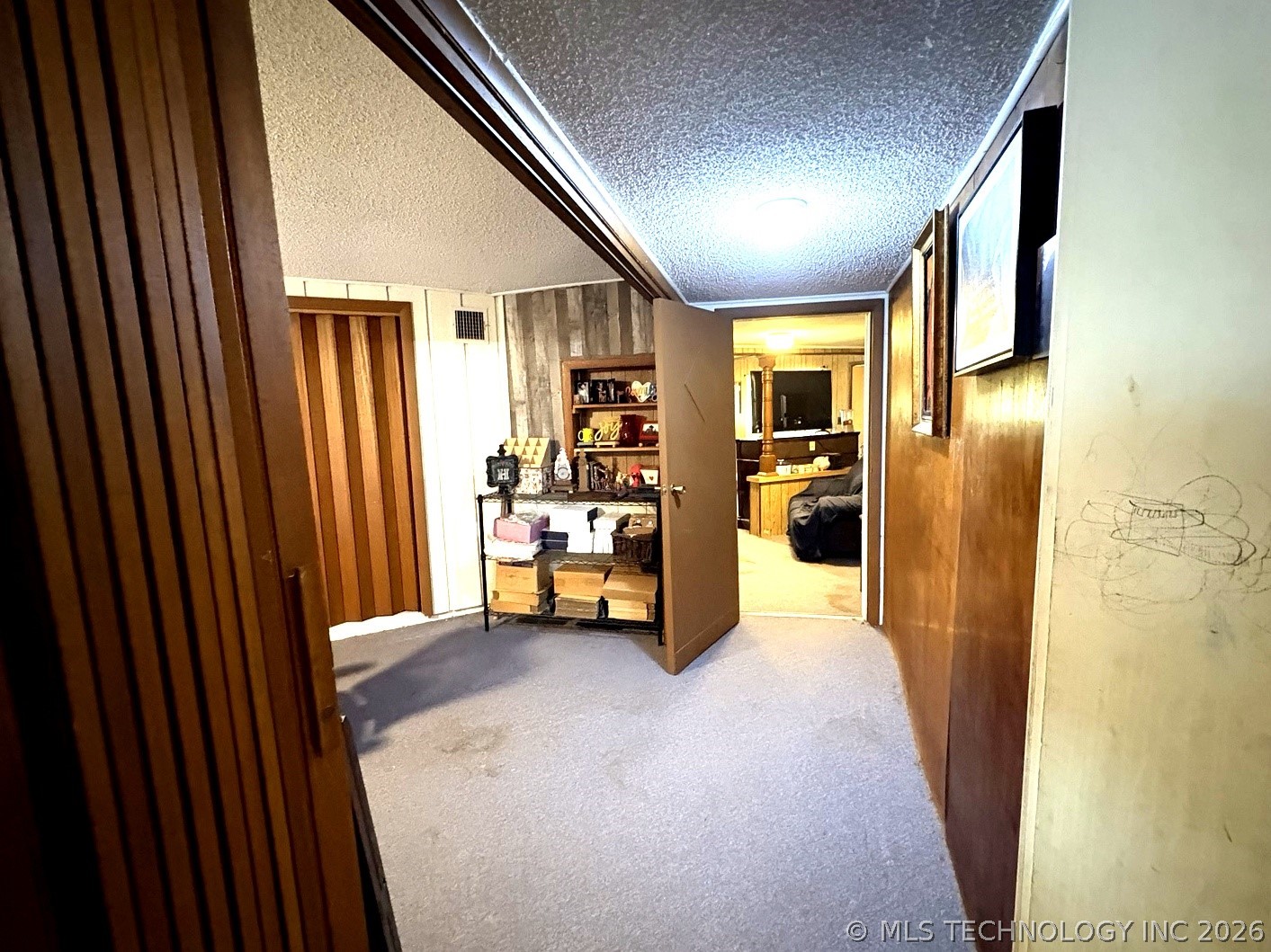 366 Main Street Property Photo 25