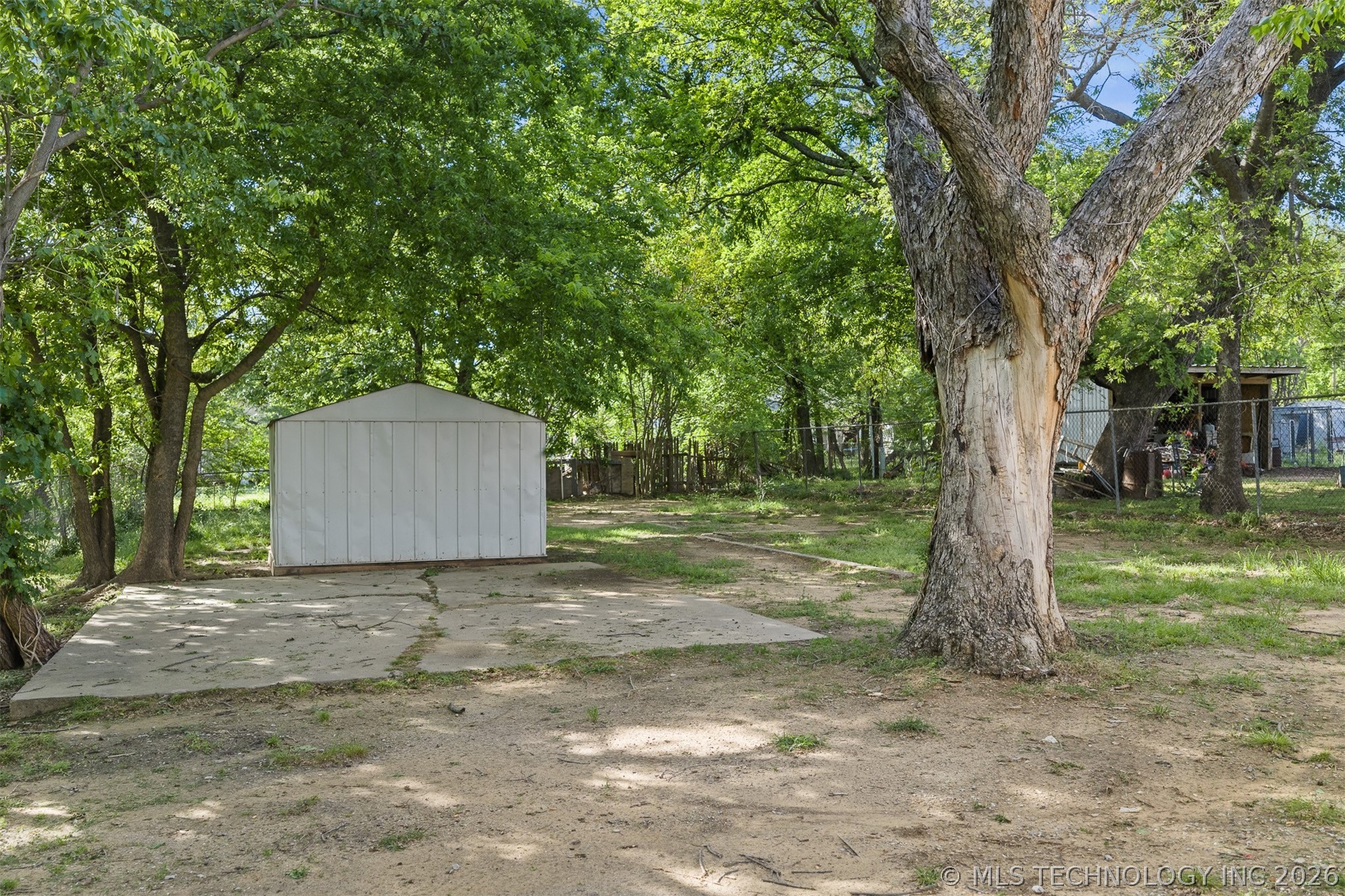 831 C Street Se Property Photo 25