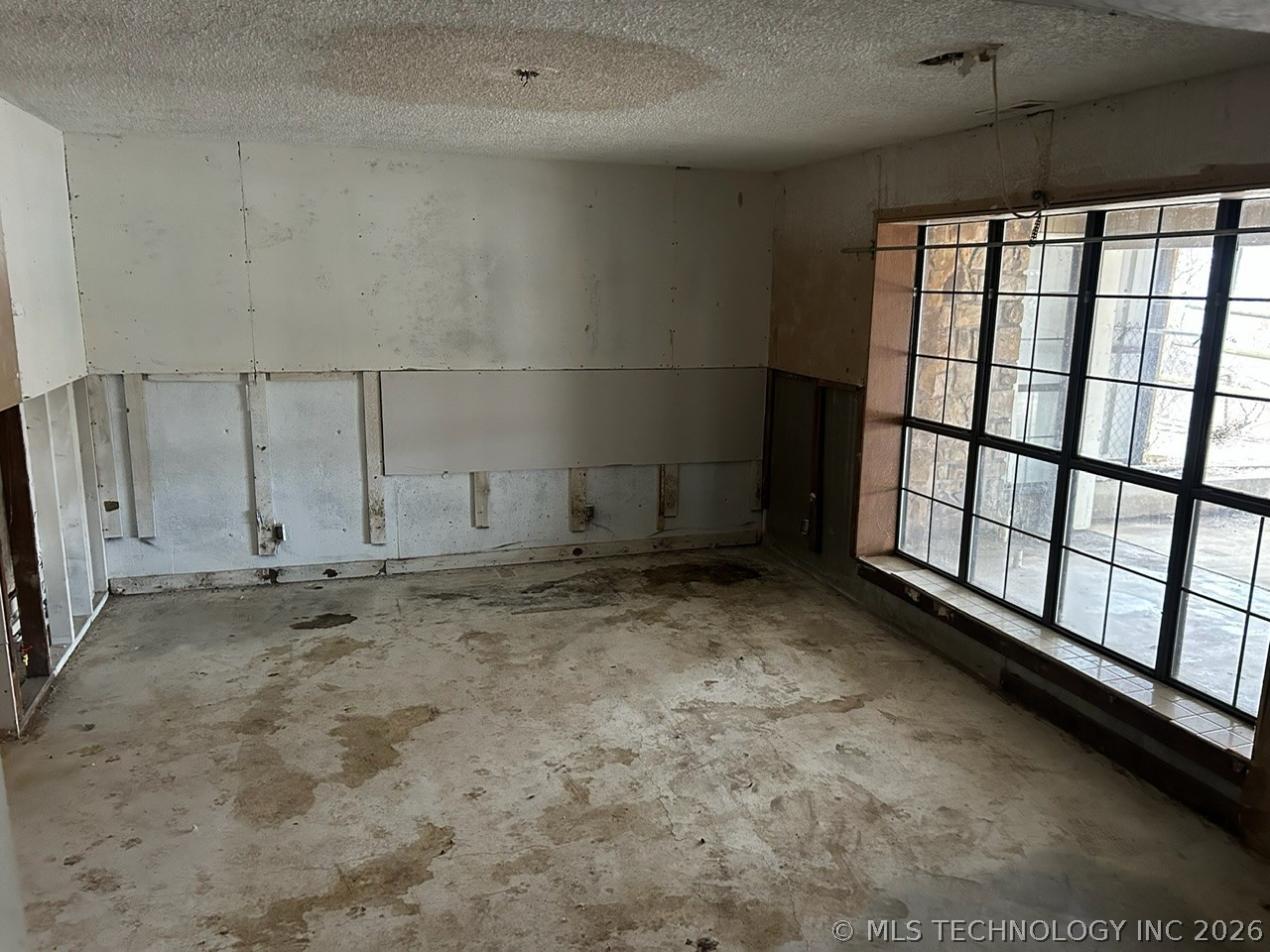 11201 S Edgewater Road Property Photo 23