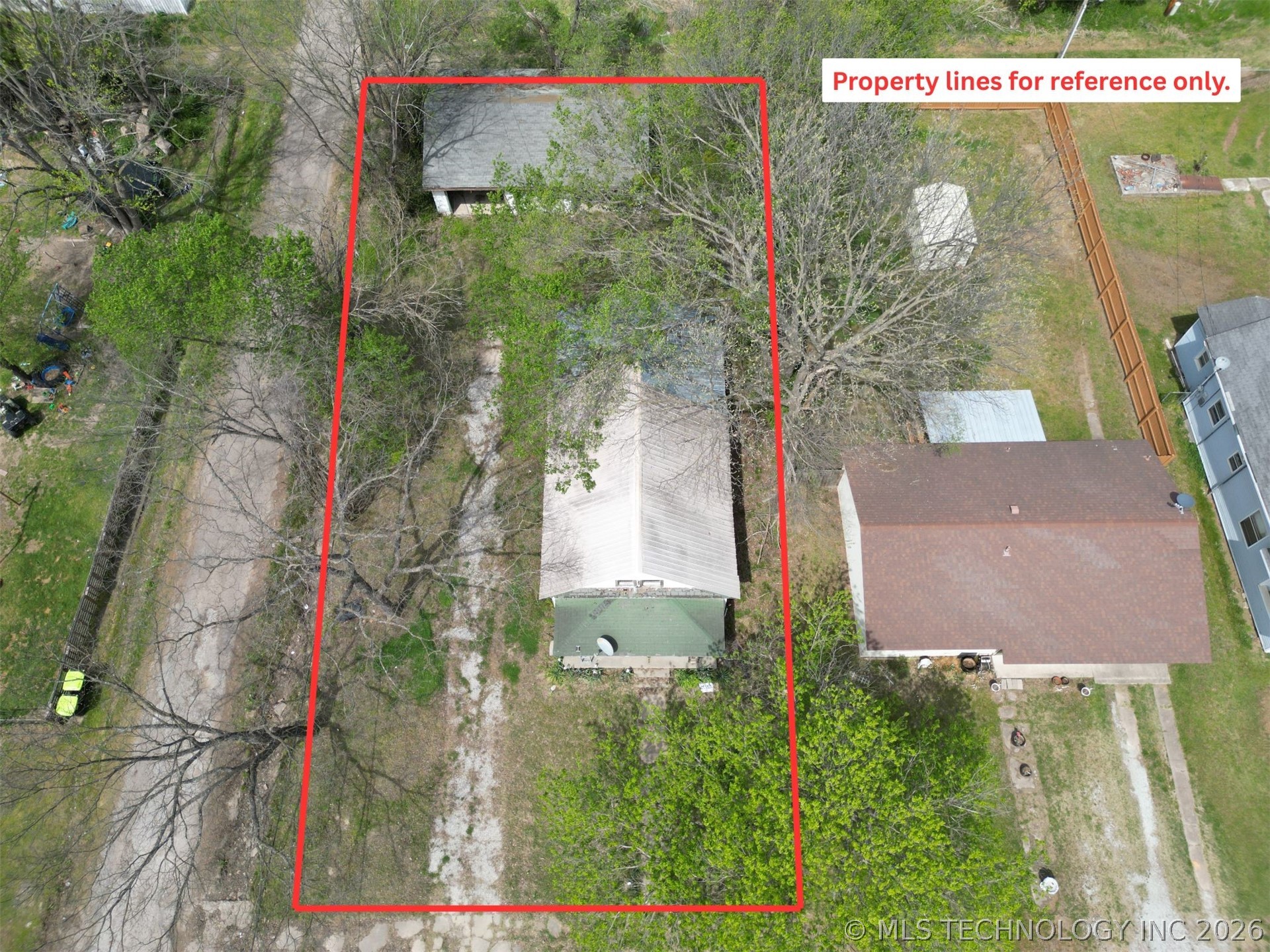 523 S Broadway Property Photo 12