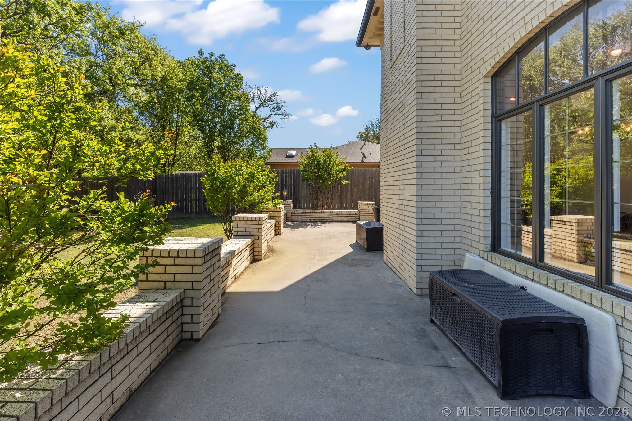 2615 Ridgeway Property Photo 21