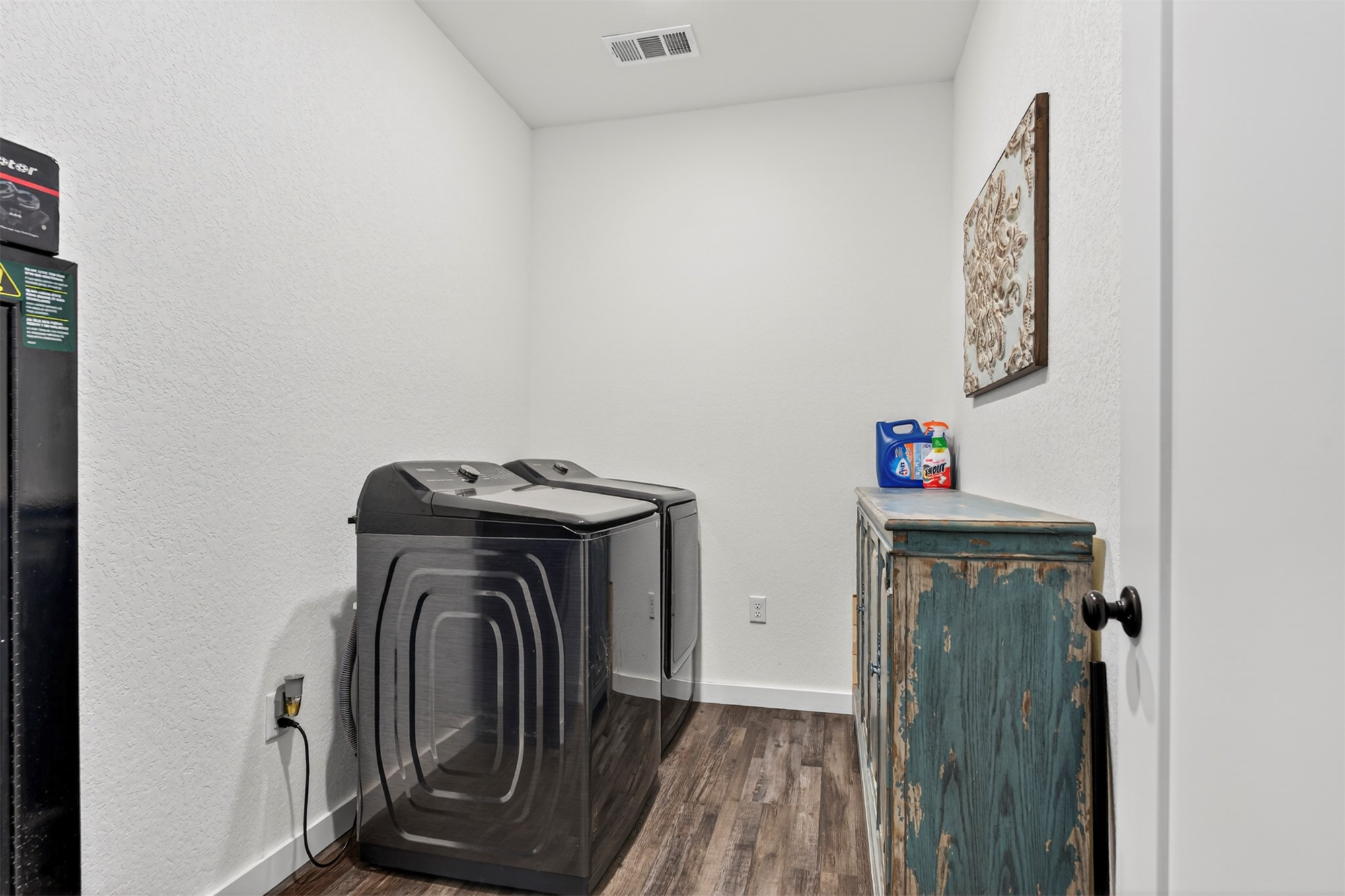 3107 E Mckenzie Avenue Property Photo 44