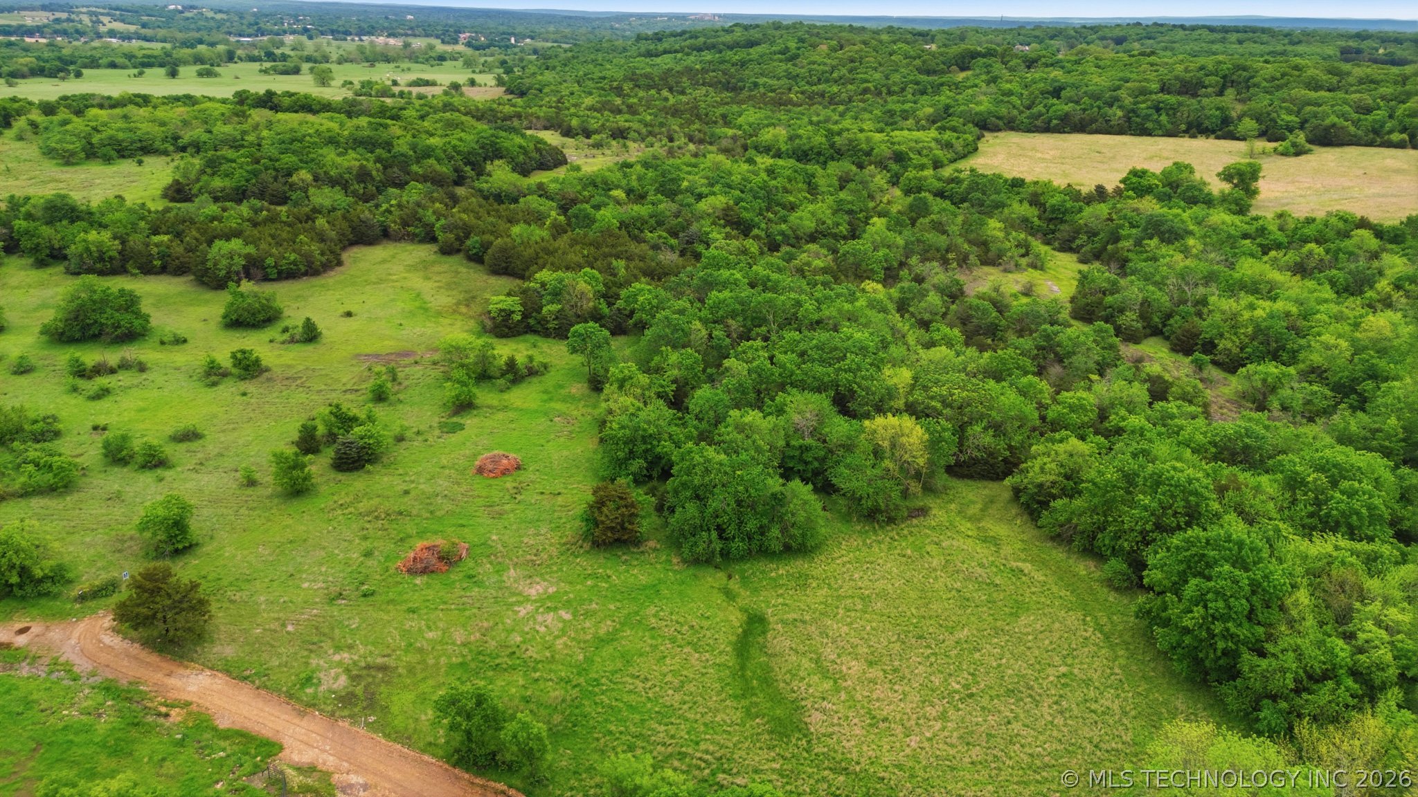 2 S 490 Road Property Photo 24