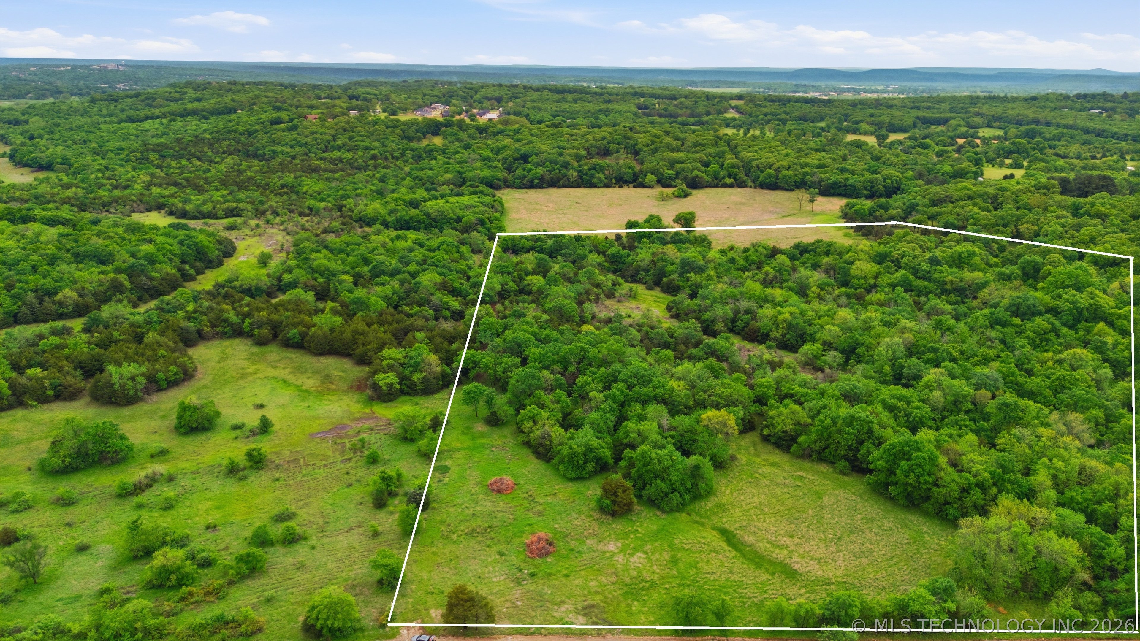 2 S 490 Road Property Photo 26
