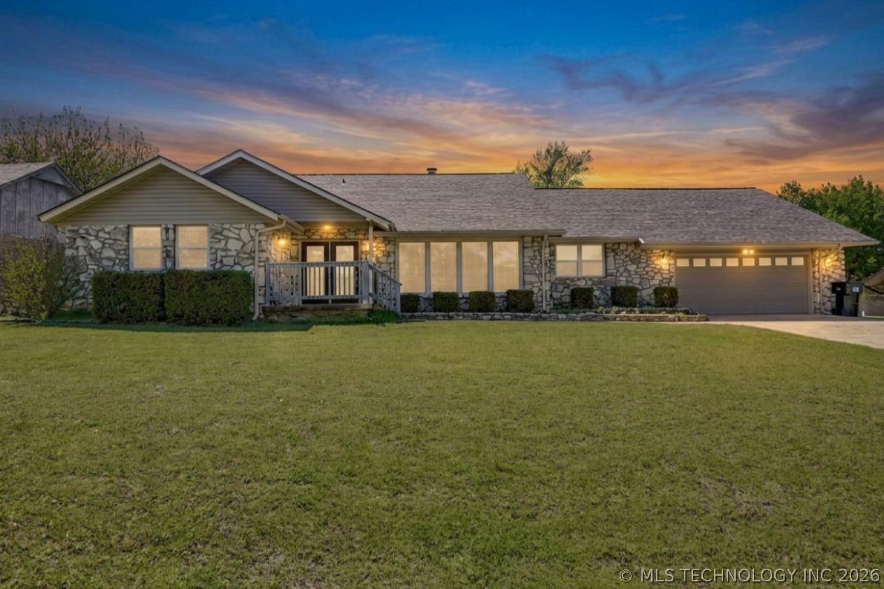 122 Lakeview Drive Property Photo 1