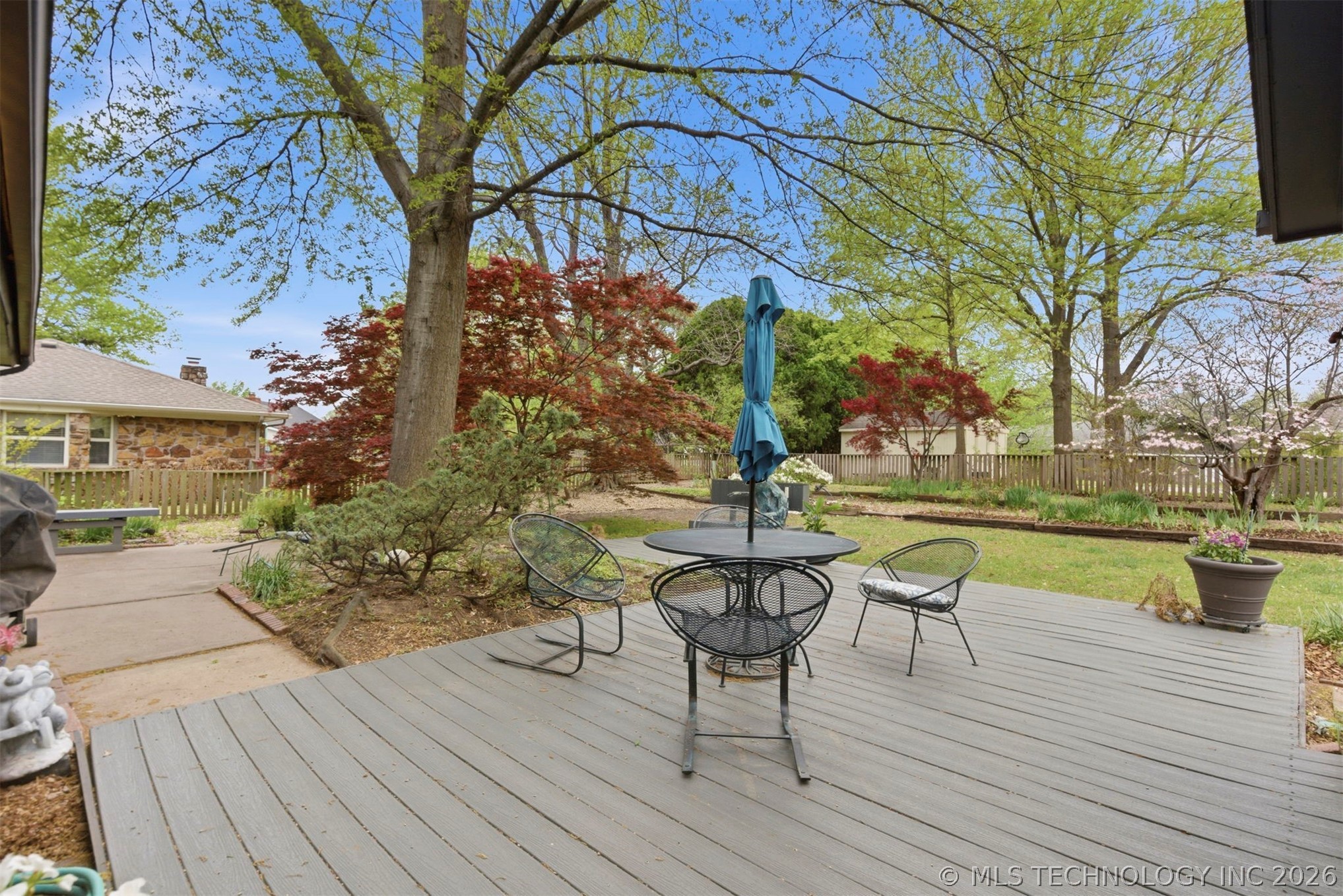 508 Meadowood Drive Property Photo 31