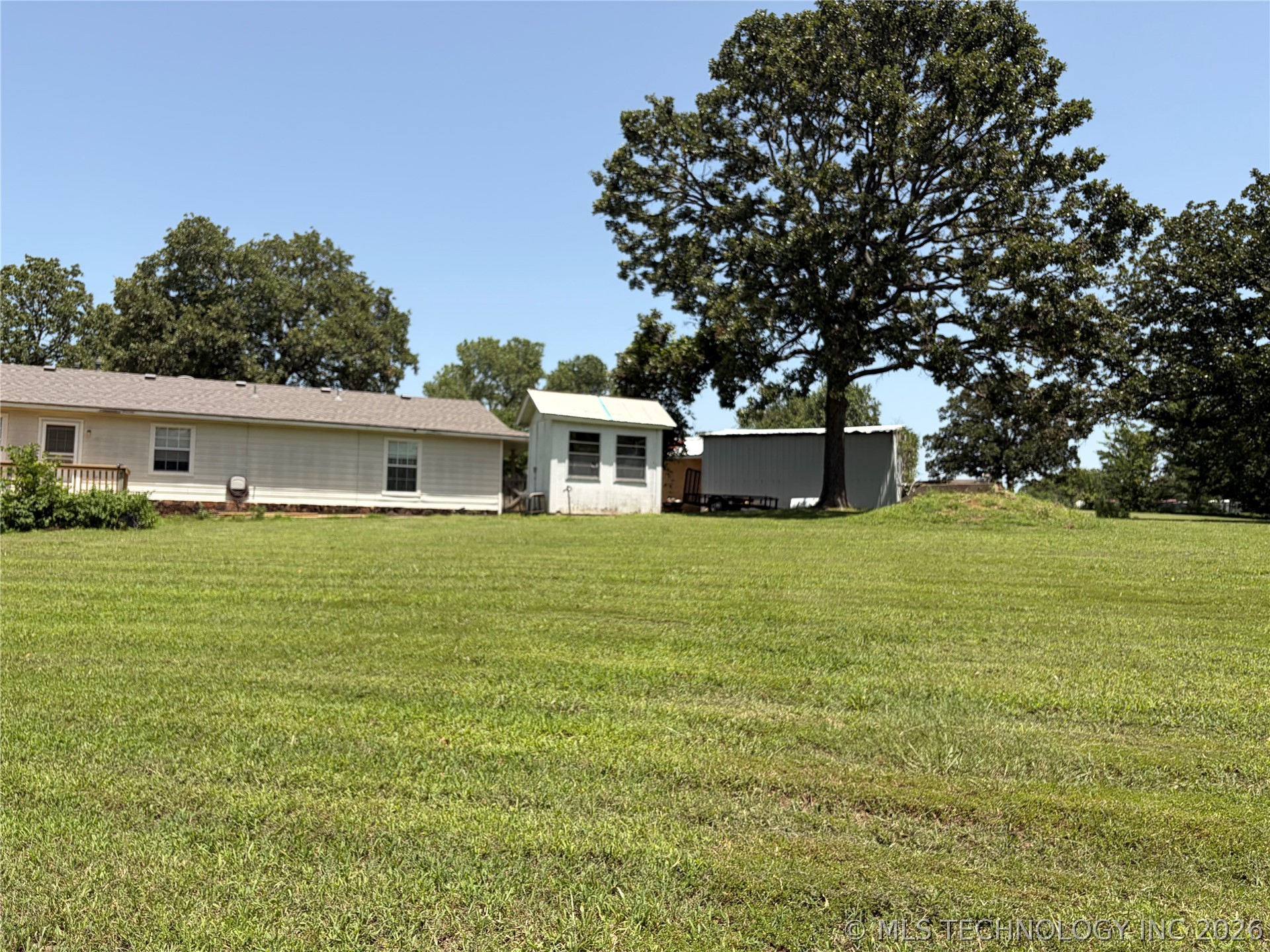 22134 W 48th Street S Property Photo 6
