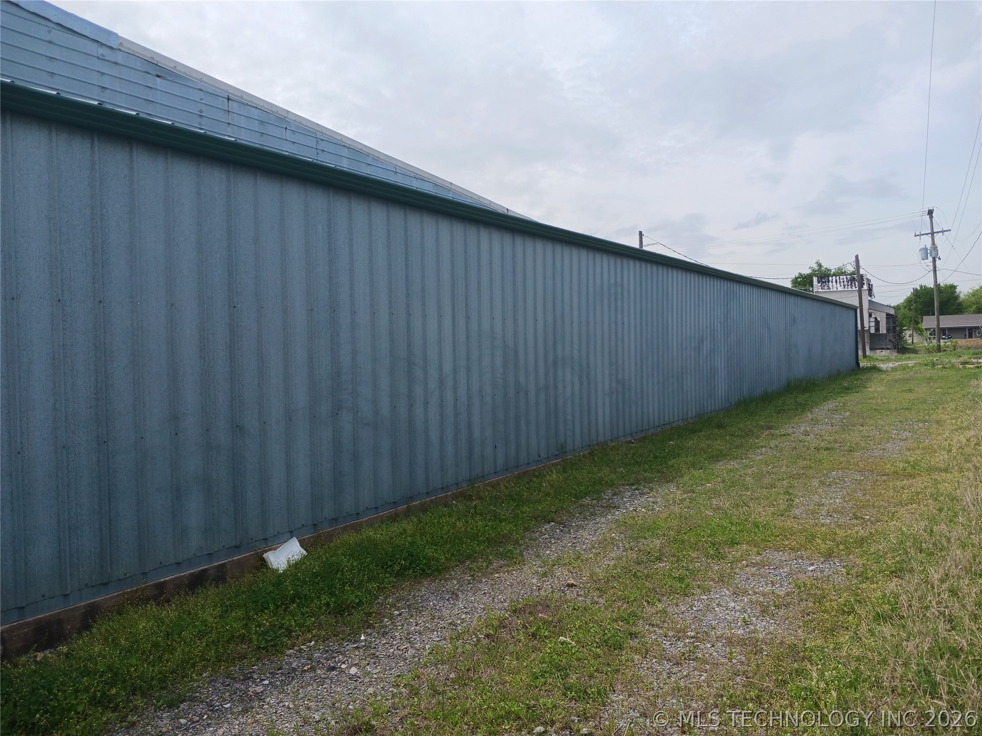125 N Main Street Property Photo 5