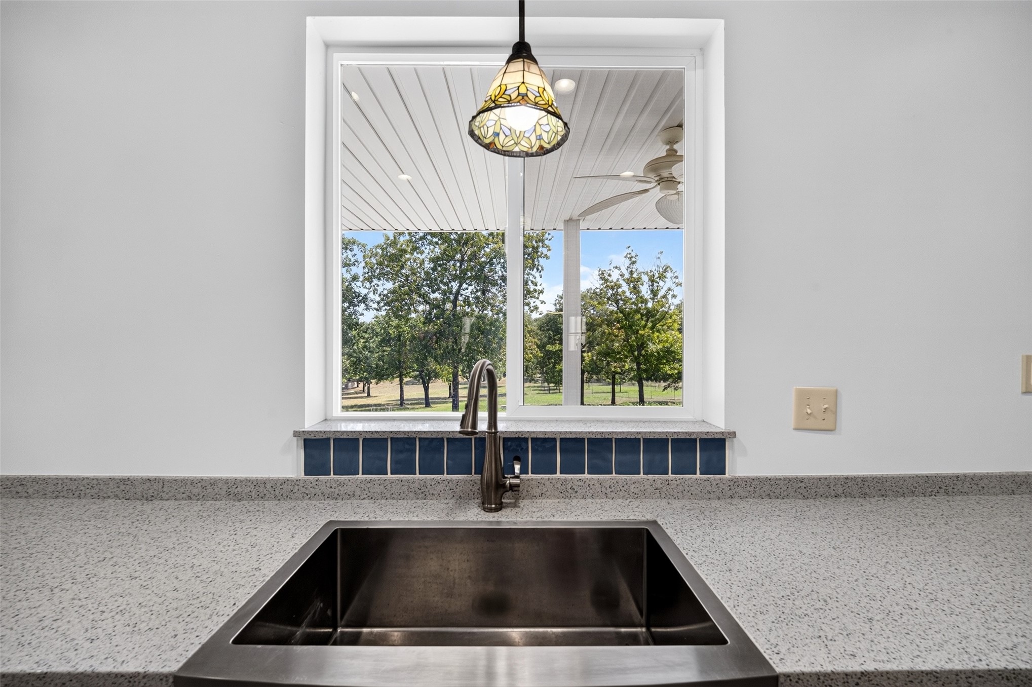 4127 New Prue Road Property Photo 17