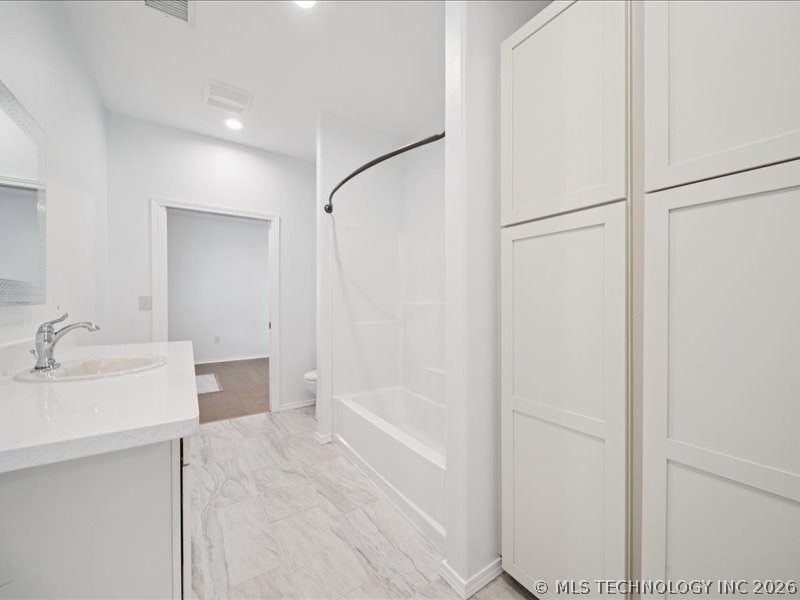 4127 New Prue Road Property Photo 25