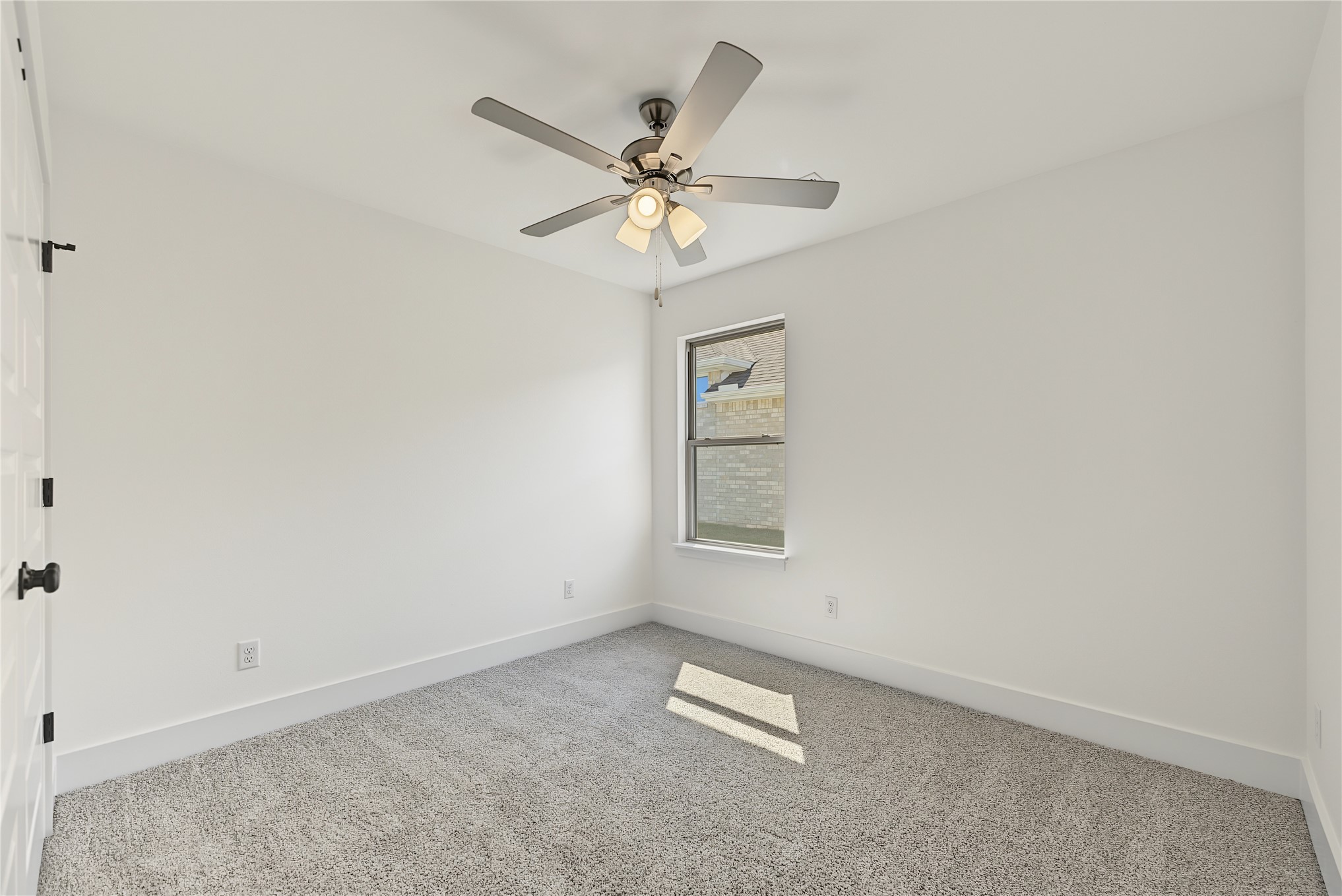 6017 N 30th Street Property Photo 9