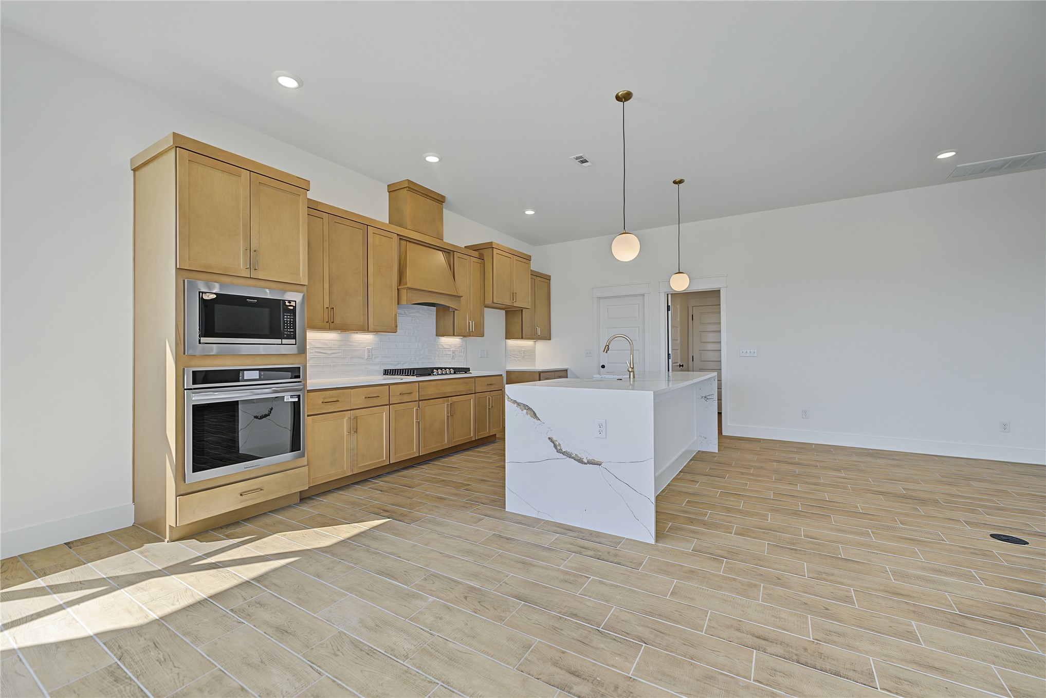 6013 N 30th Street Property Photo 15