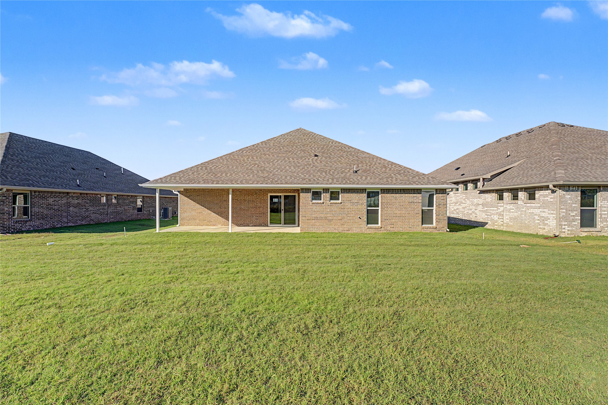 2819 E Liberty Place Property Photo 4