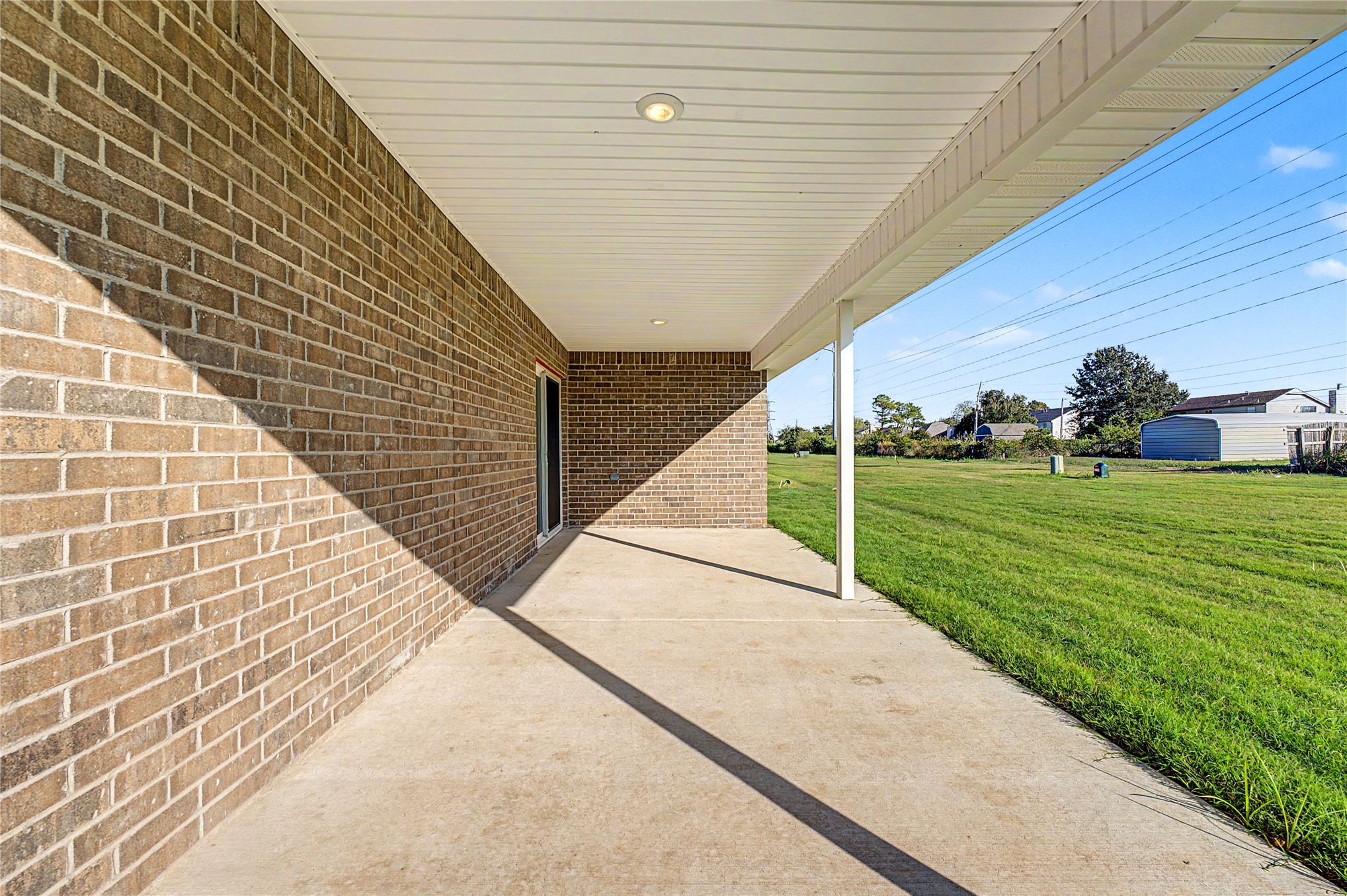 2819 E Liberty Place Property Photo 5