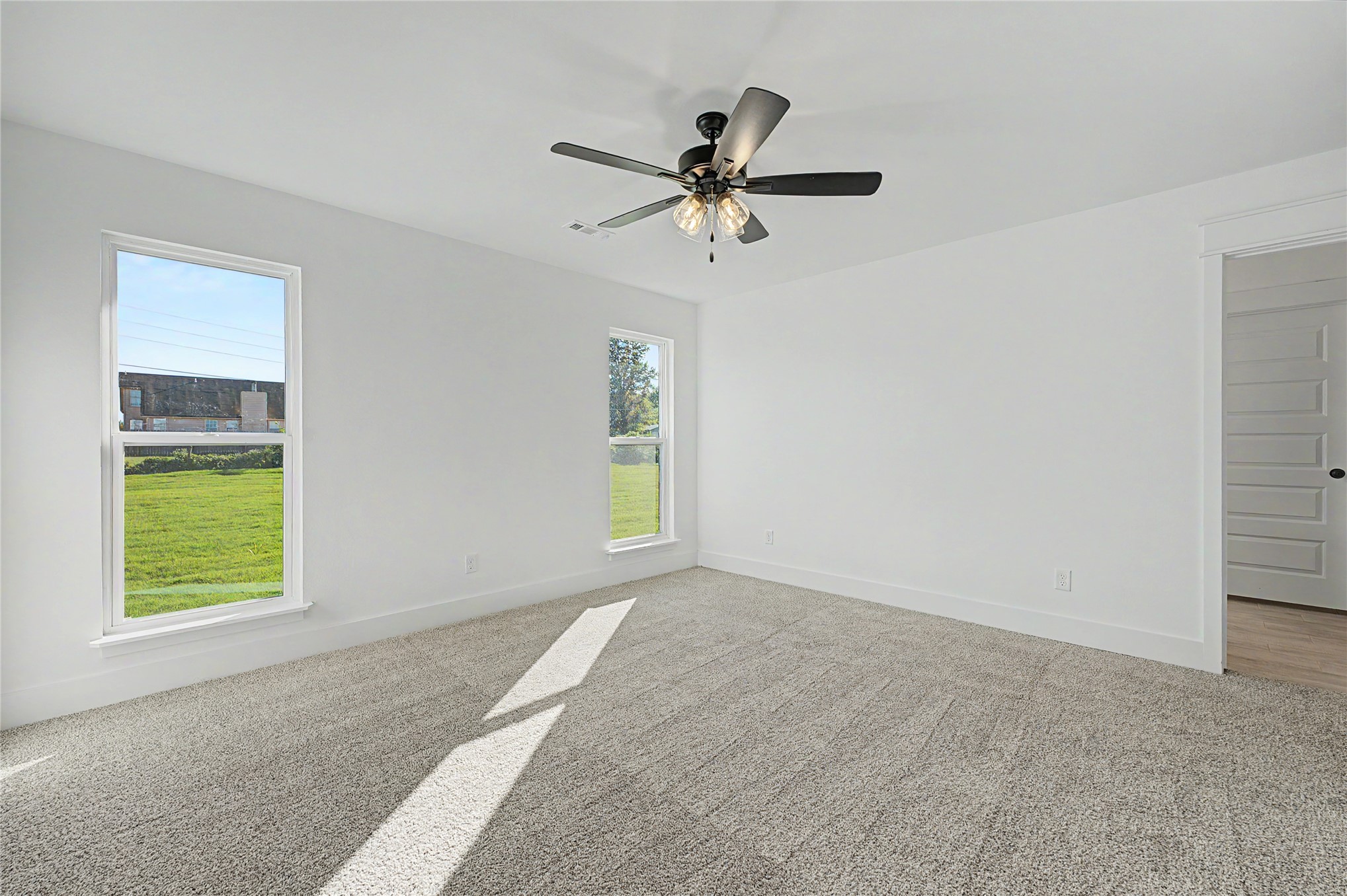 2819 E Liberty Place Property Photo 11