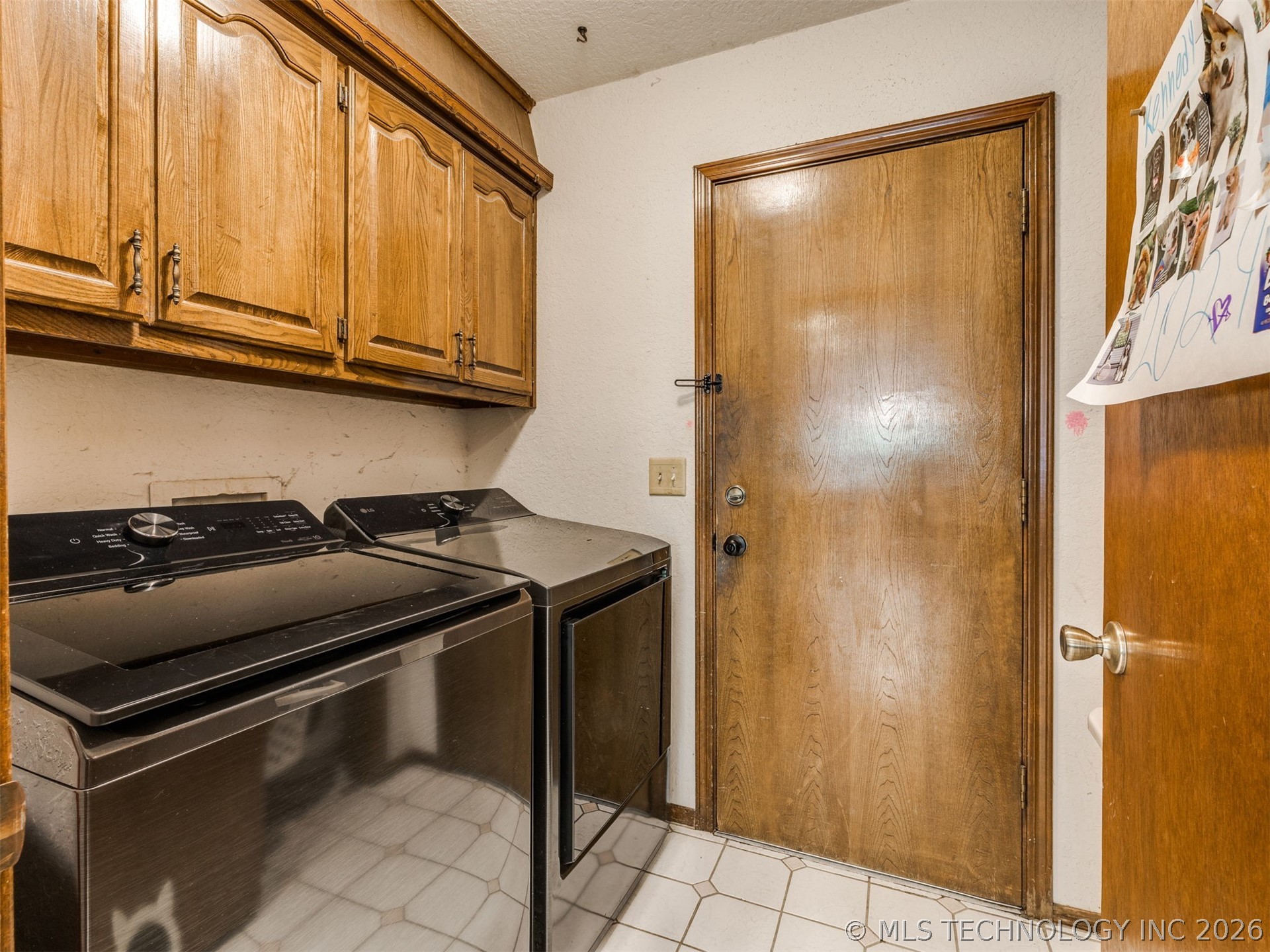 9703 S 70th East Avenue Property Photo 14