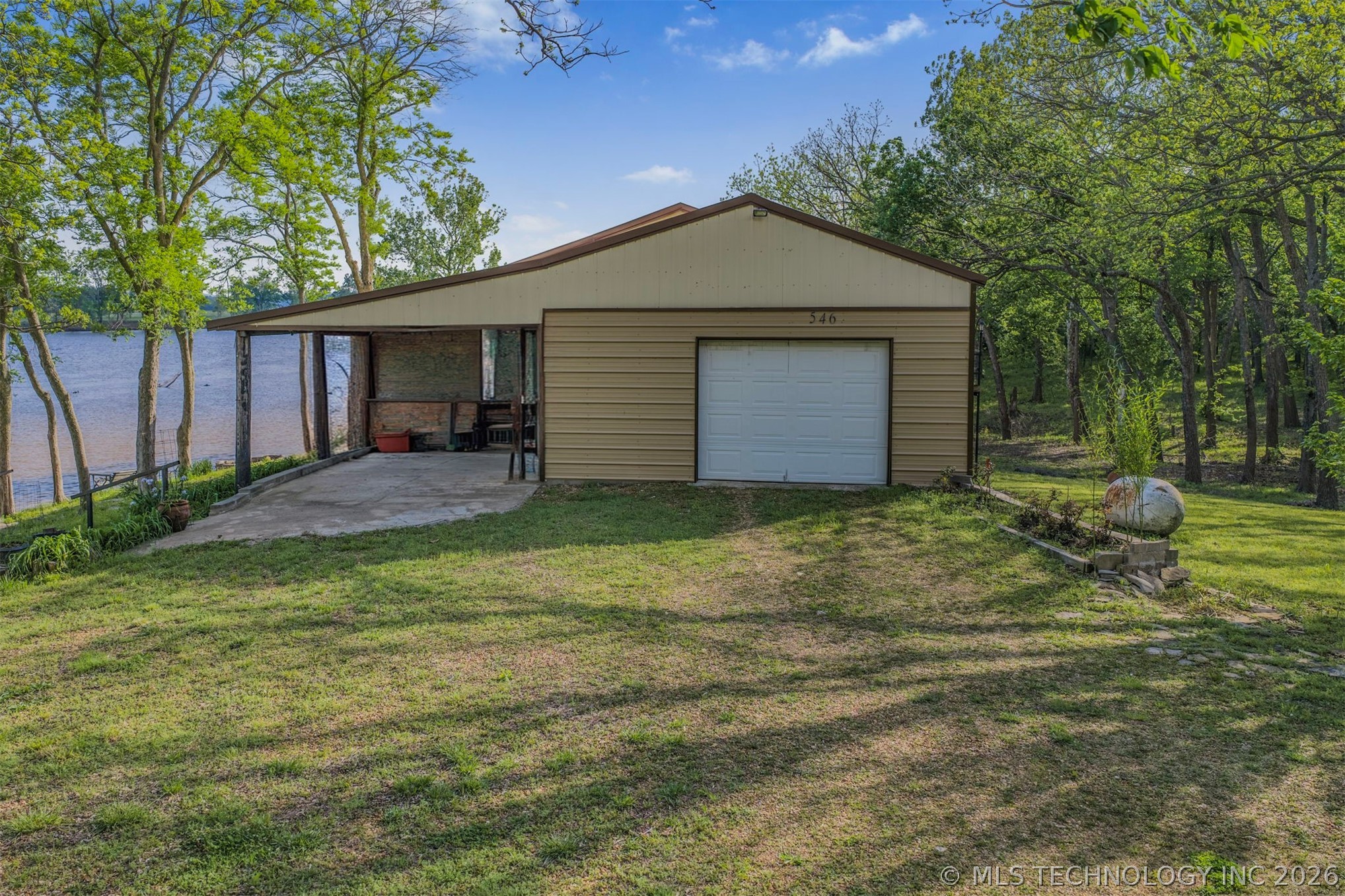 546 Leisure Land Place Property Photo 32