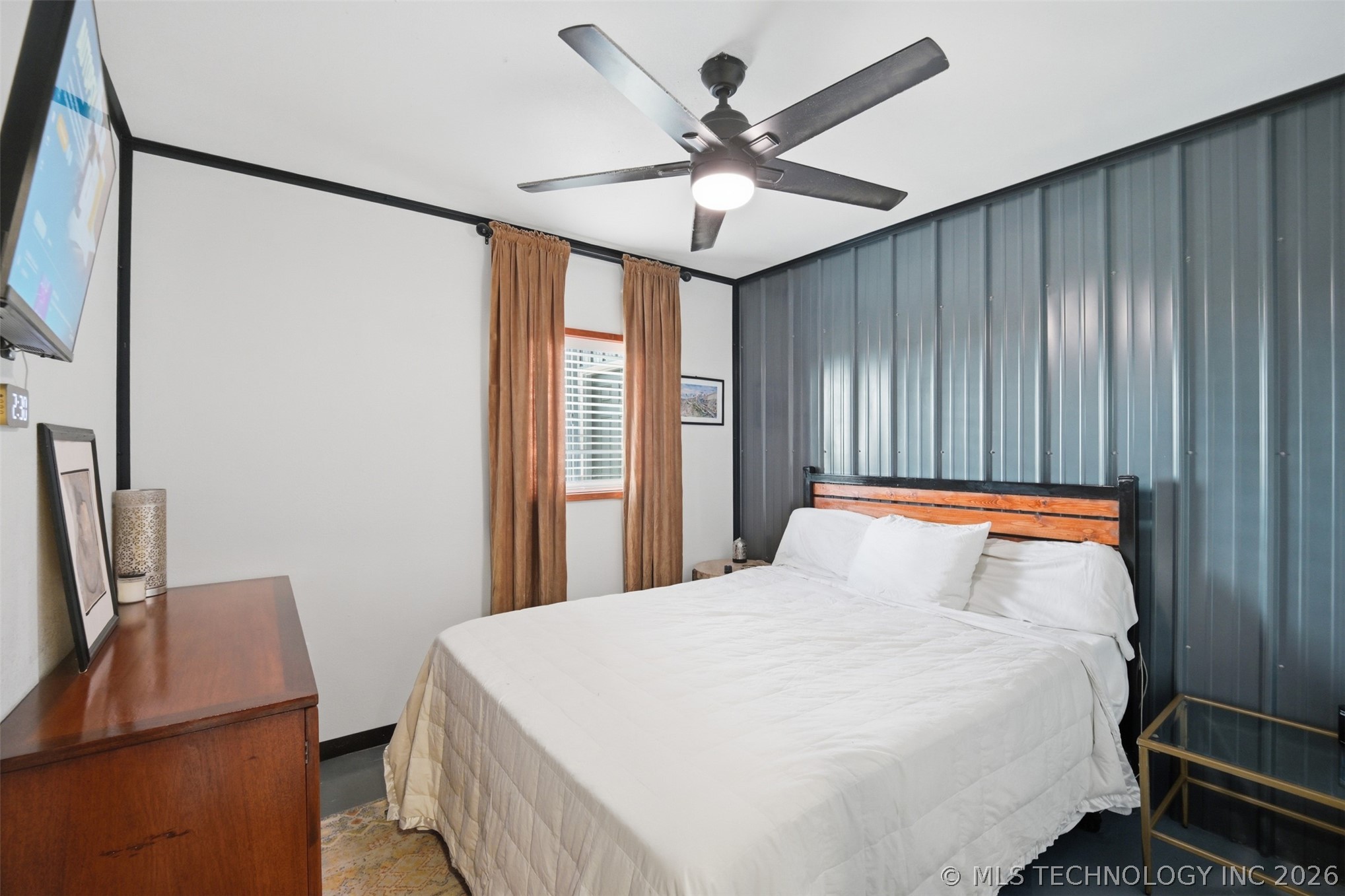 7049 Sunshine Property Photo 23