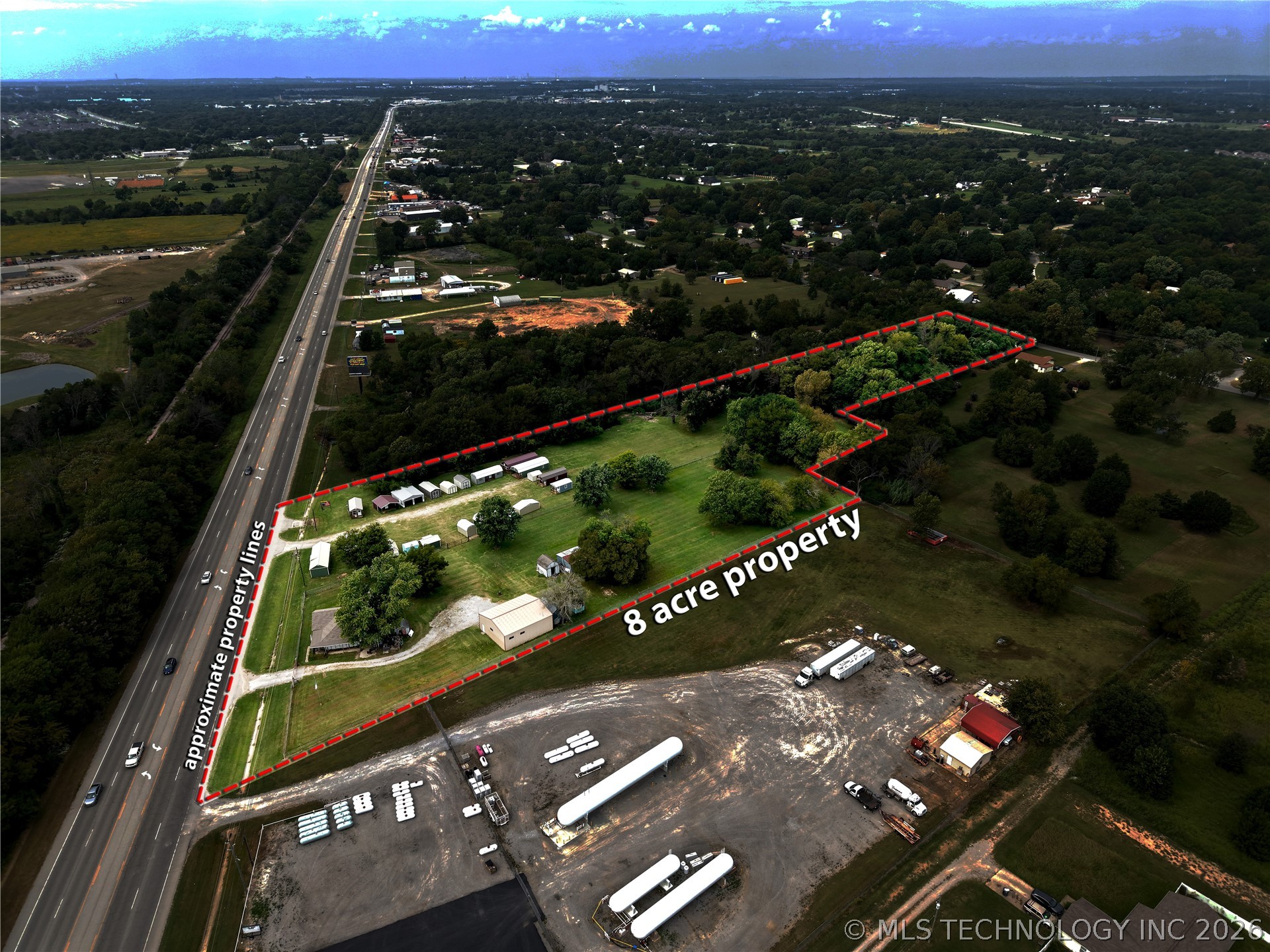 25245 E State Hwy 51 Property Photo 1
