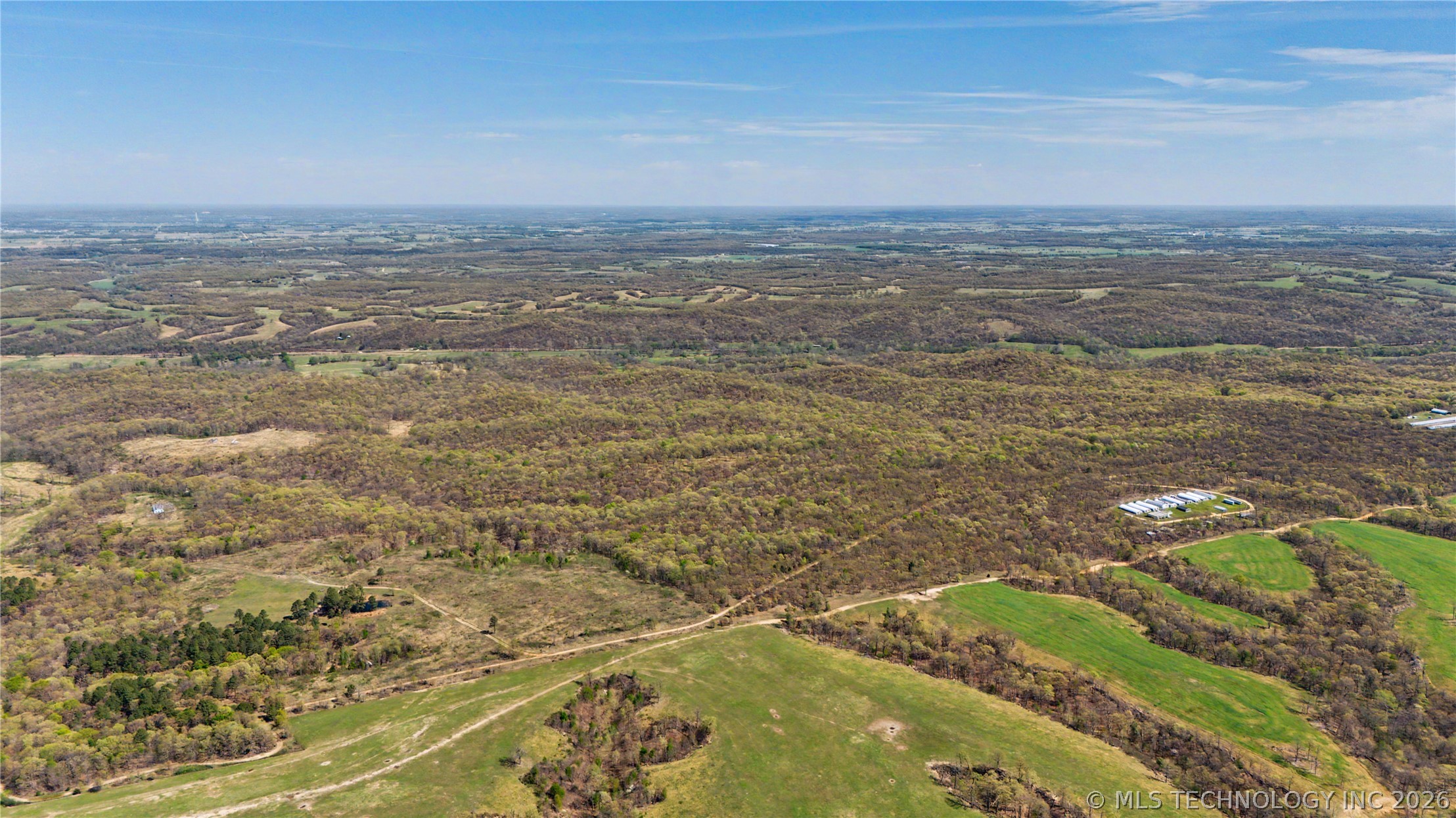 66405 E 375 Road Property Photo 5