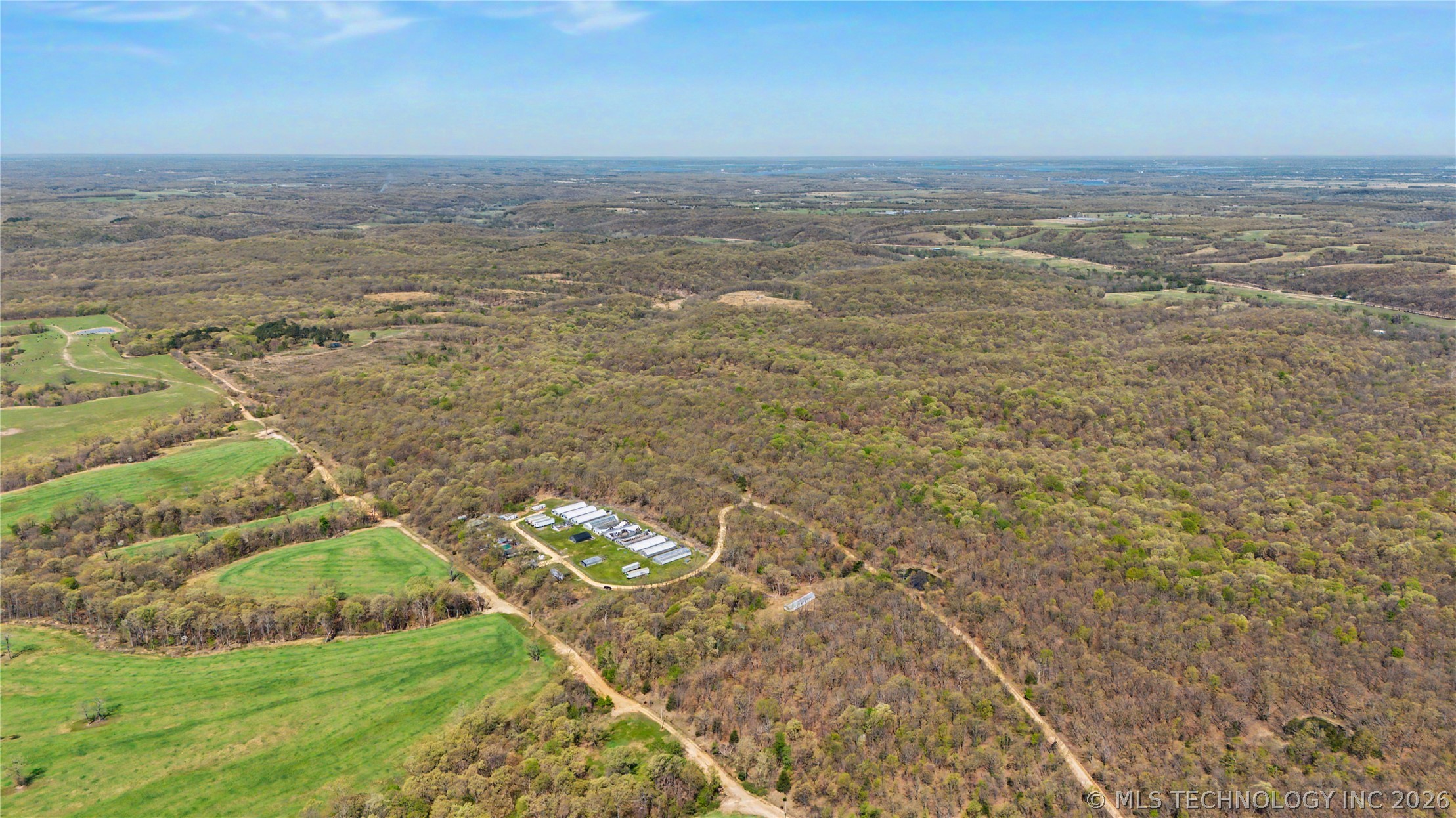 66405 E 375 Road Property Photo 6