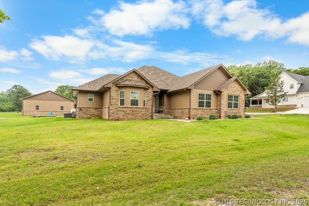 11703 Hidden Oak Circle Property Photo 2