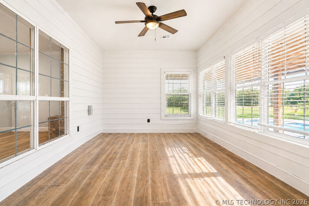 11703 Hidden Oak Circle Property Photo 17
