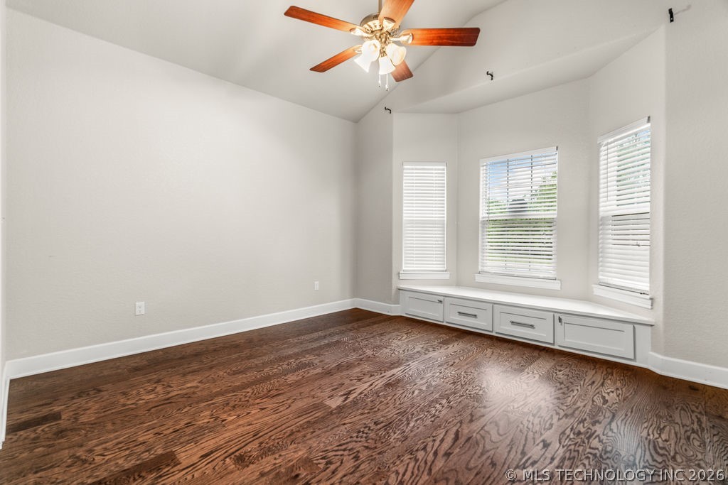 11703 Hidden Oak Circle Property Photo 23