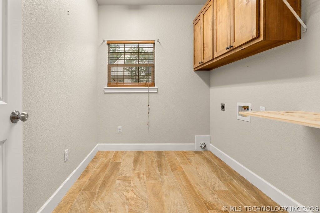 11703 Hidden Oak Circle Property Photo 29