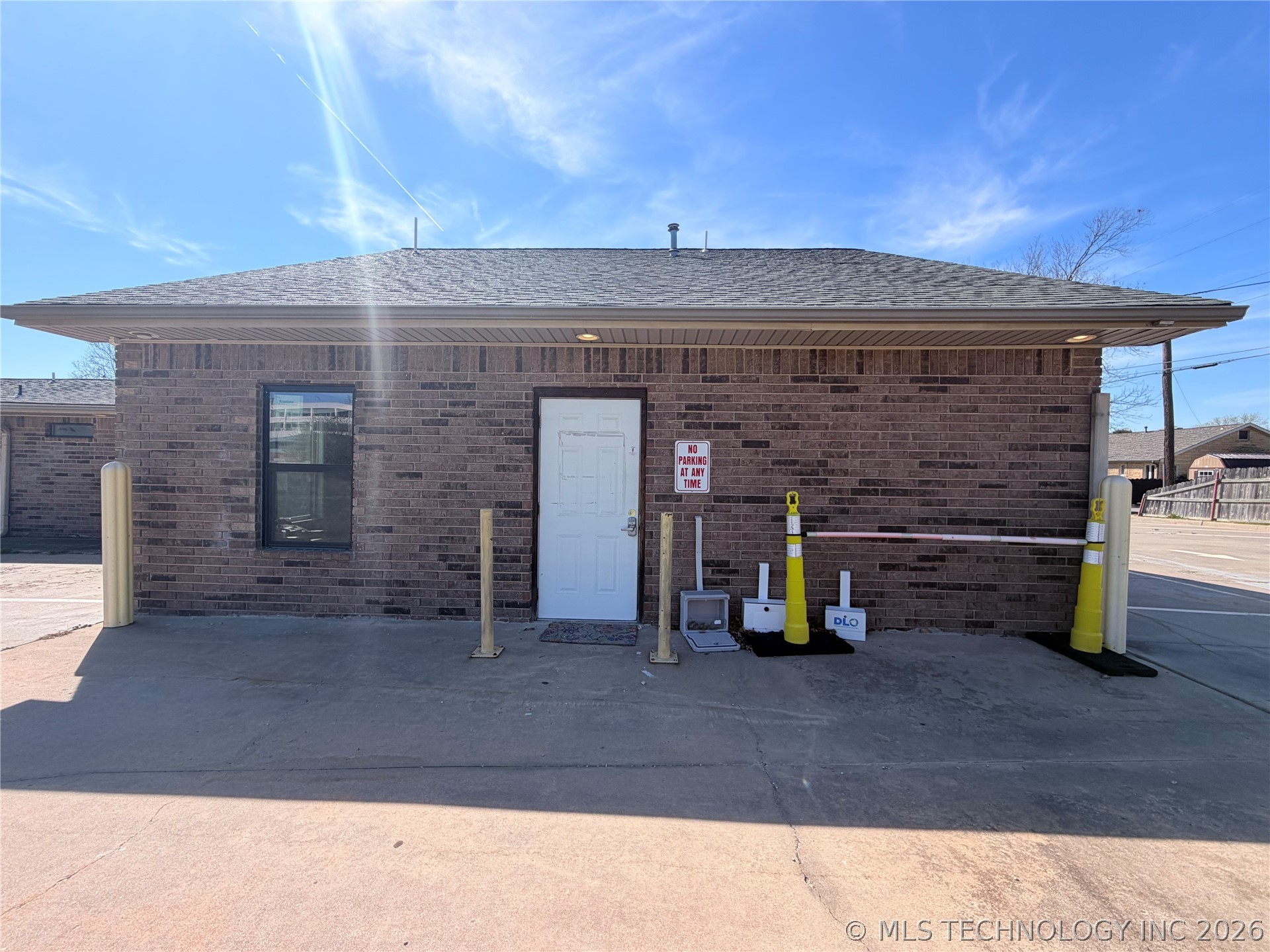 1002 E Cherry Street Property Photo 8