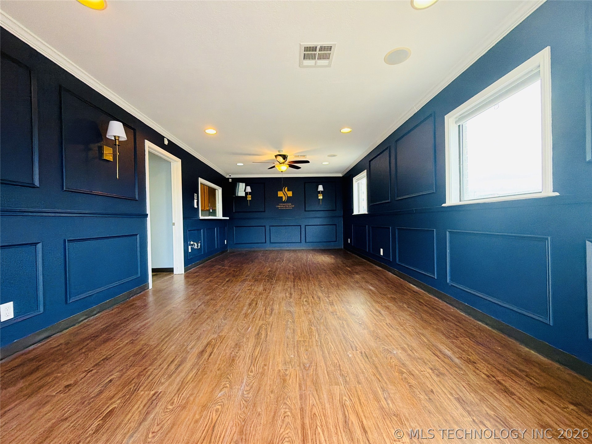 1002 E Cherry Street Property Photo 11