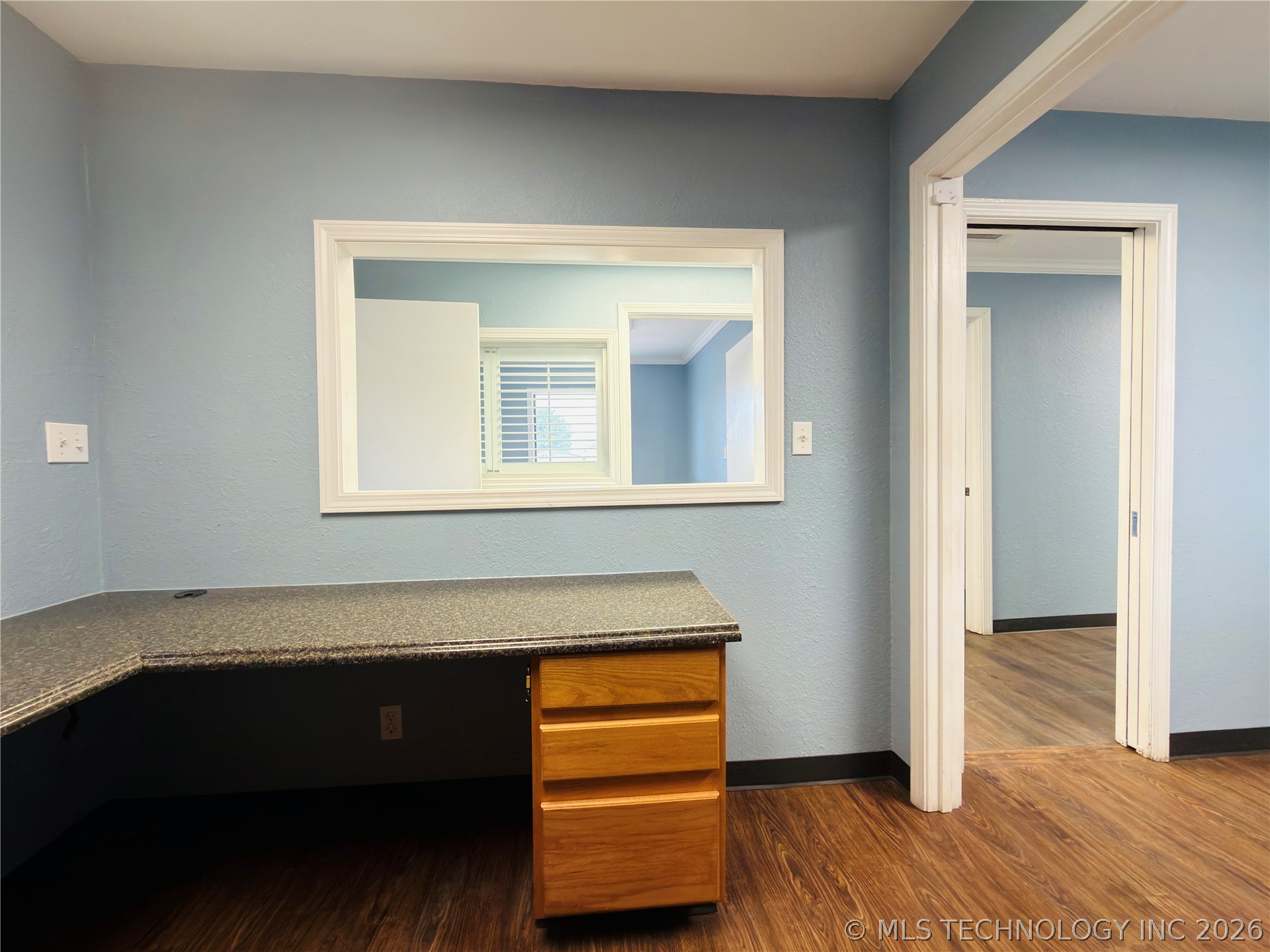 1002 E Cherry Street Property Photo 18