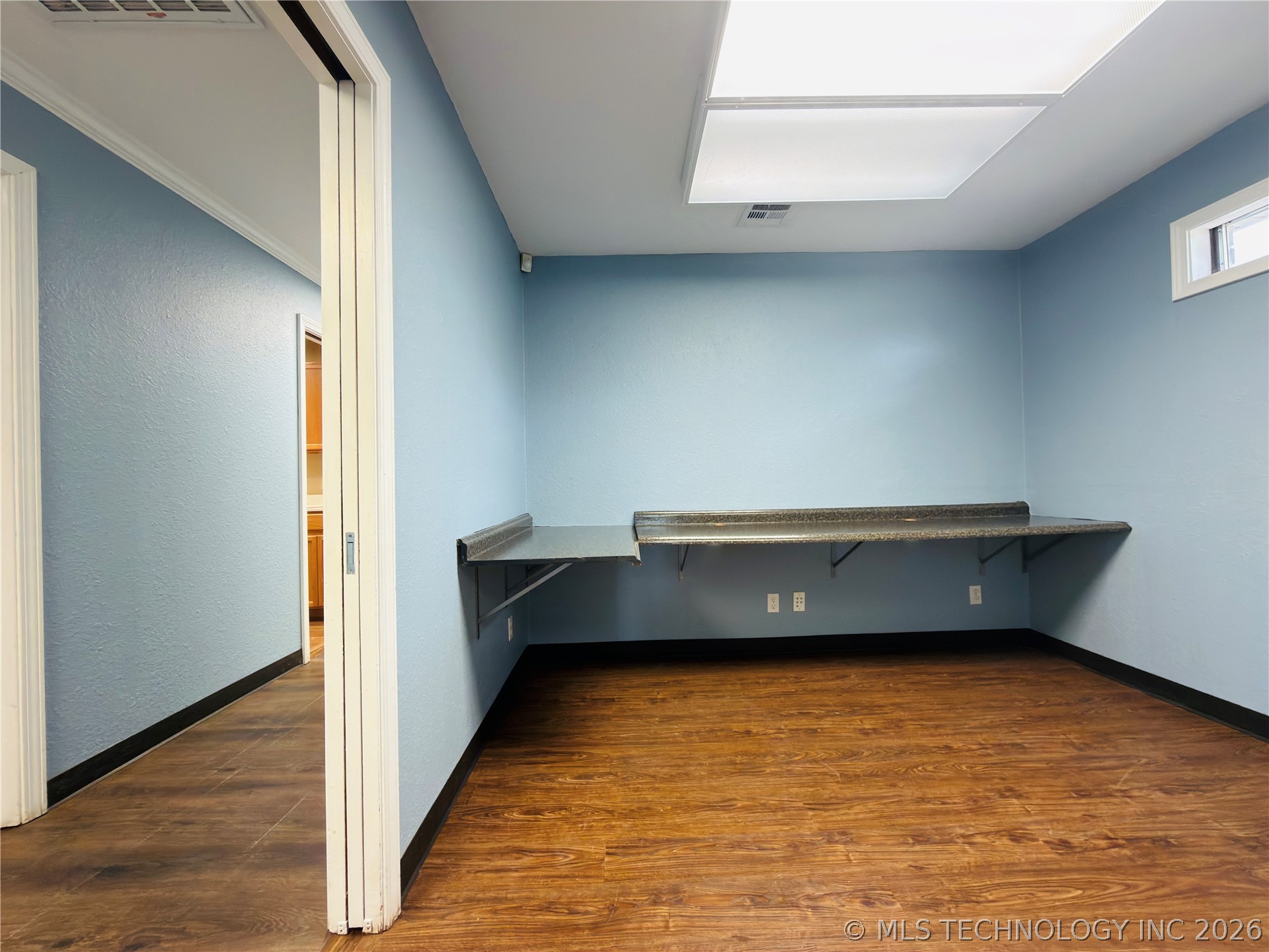 1002 E Cherry Street Property Photo 21