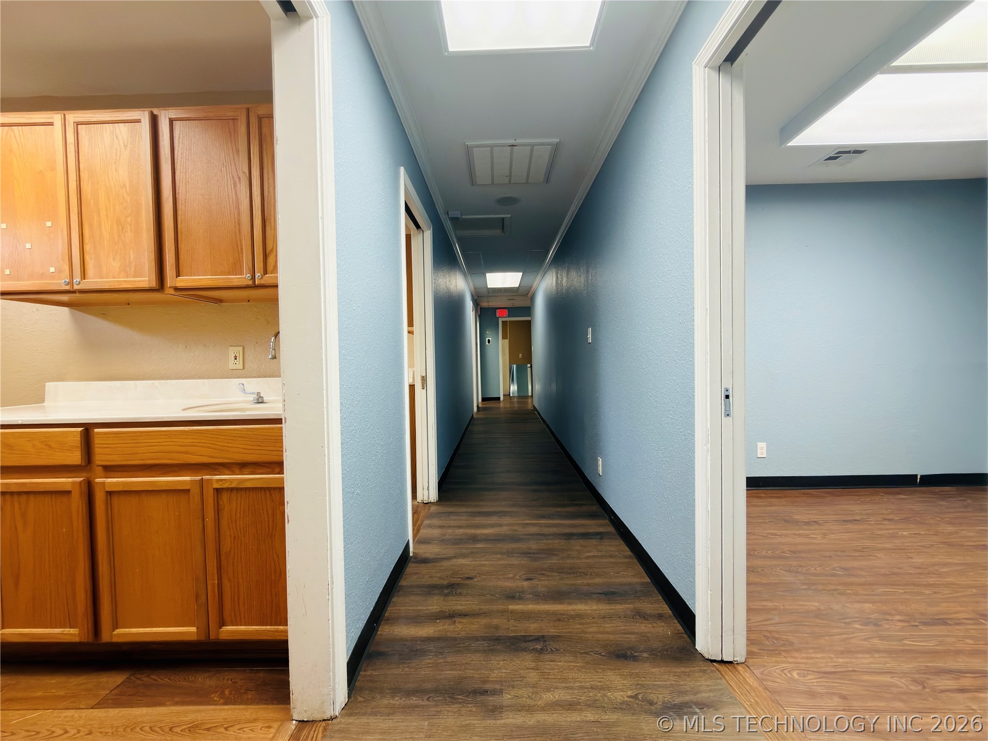 1002 E Cherry Street Property Photo 25