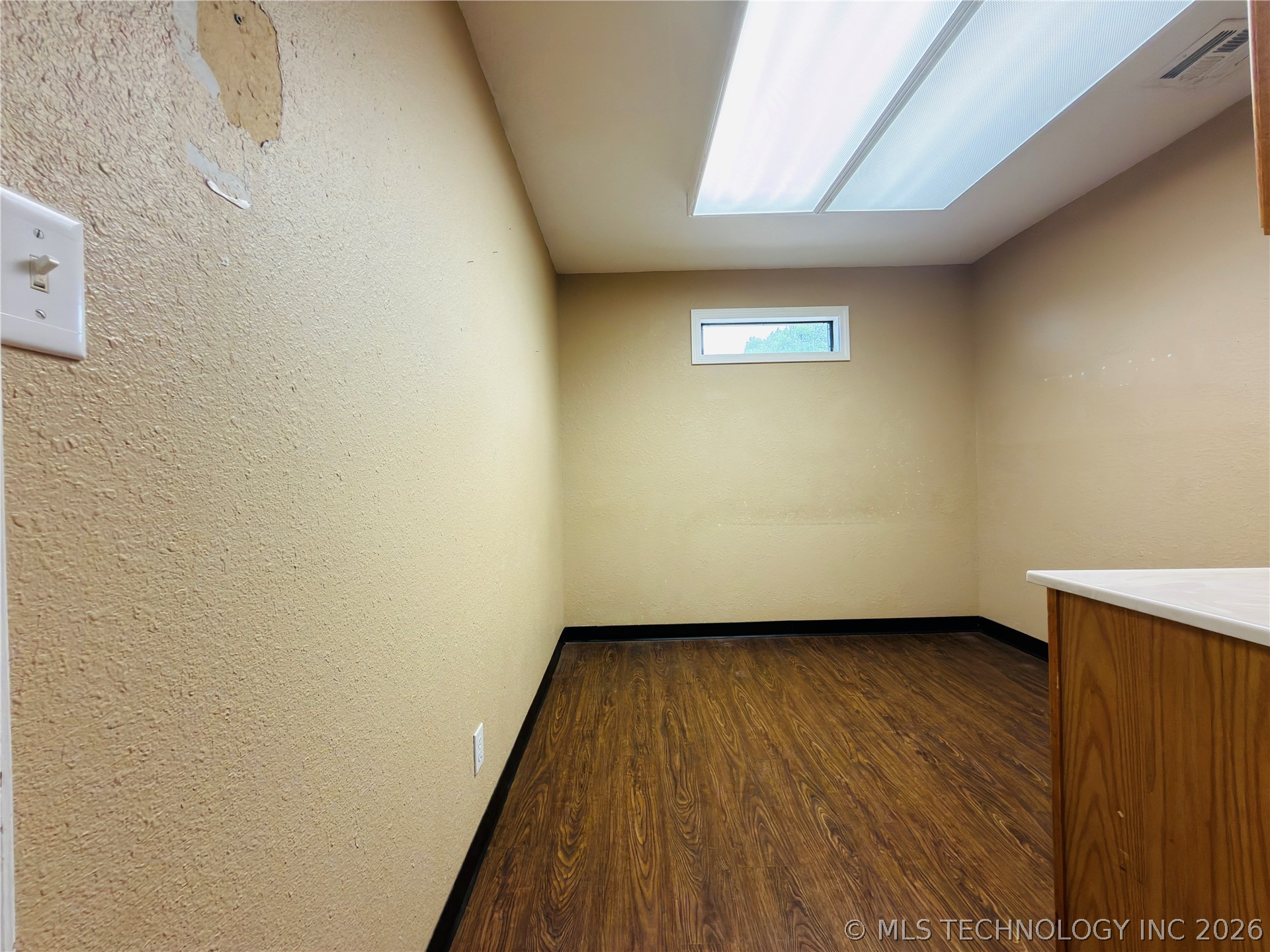 1002 E Cherry Street Property Photo 47