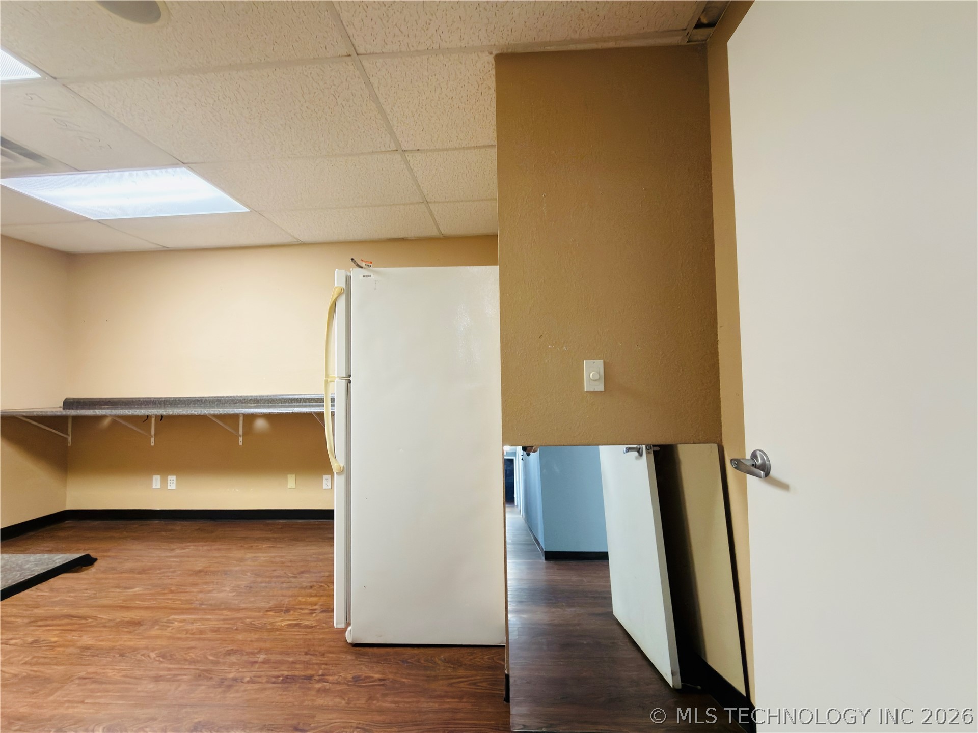 1002 E Cherry Street Property Photo 57