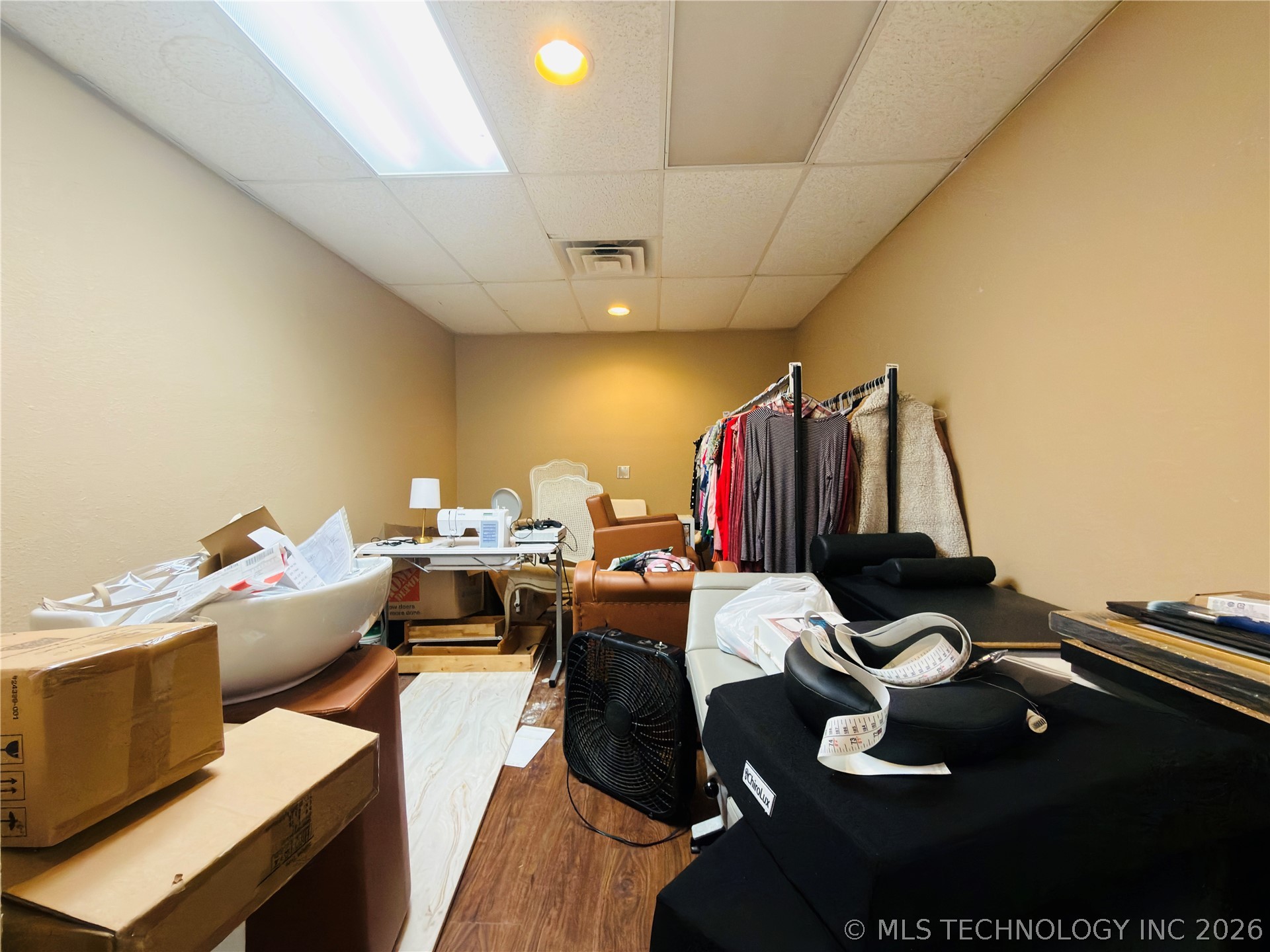 1002 E Cherry Street Property Photo 68