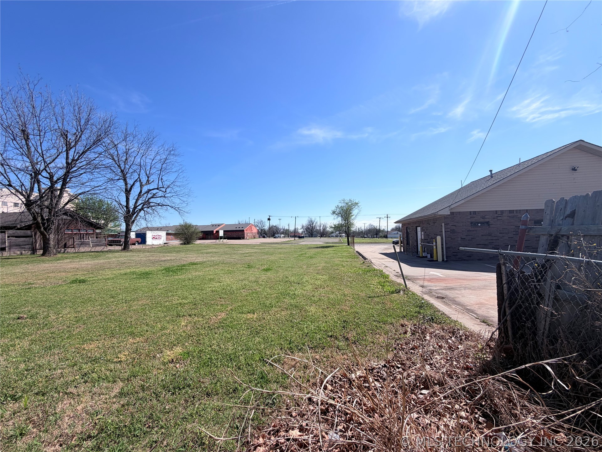 1002 E Cherry Street Property Photo 71