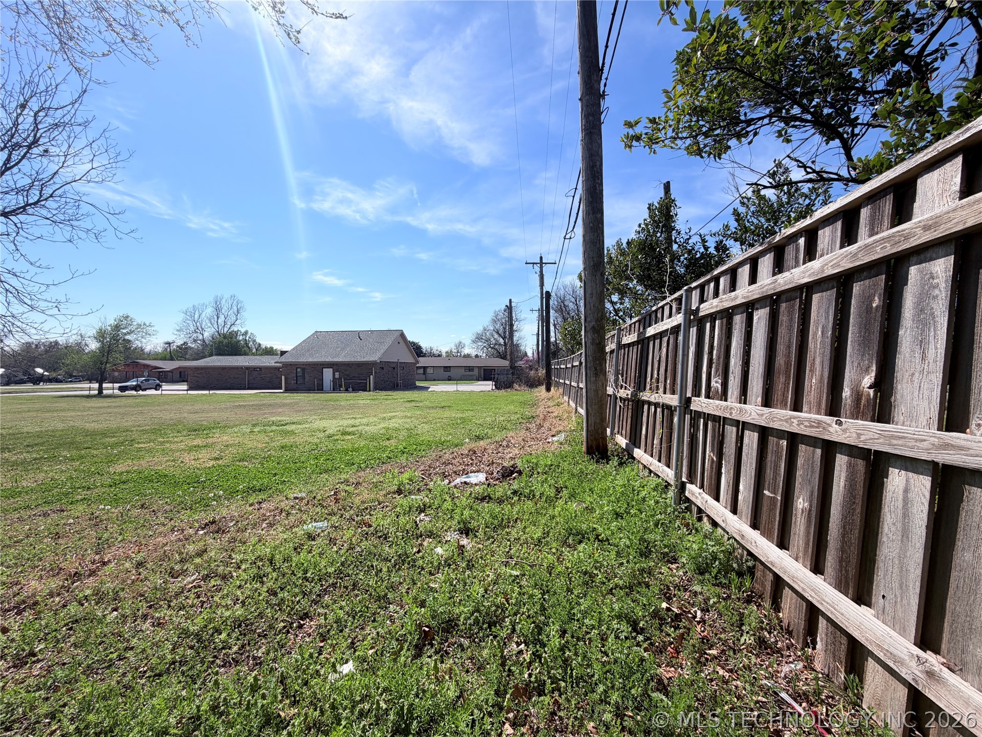 1002 E Cherry Street Property Photo 77