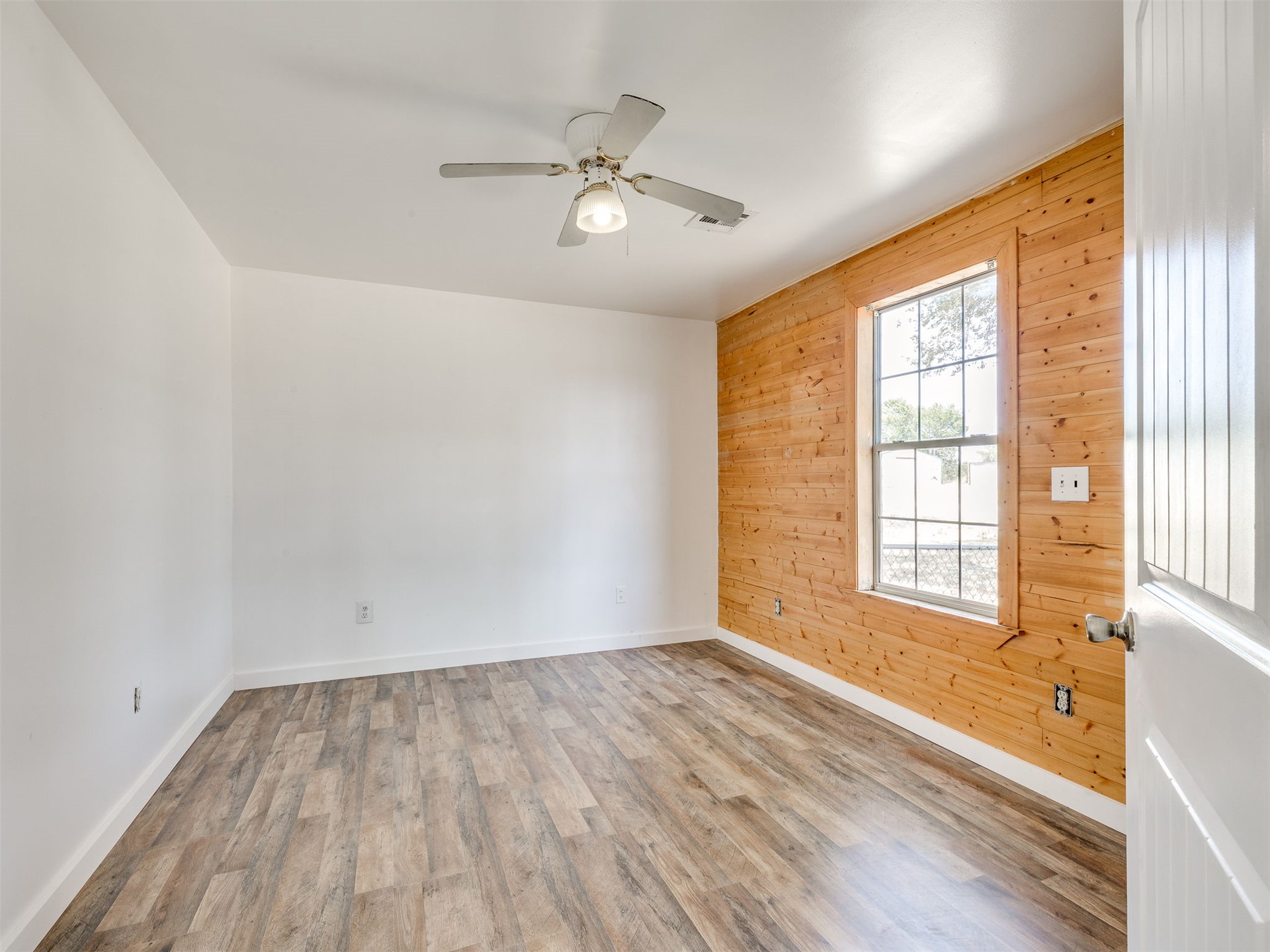 9711 Us Highway 60 Road Property Photo 22