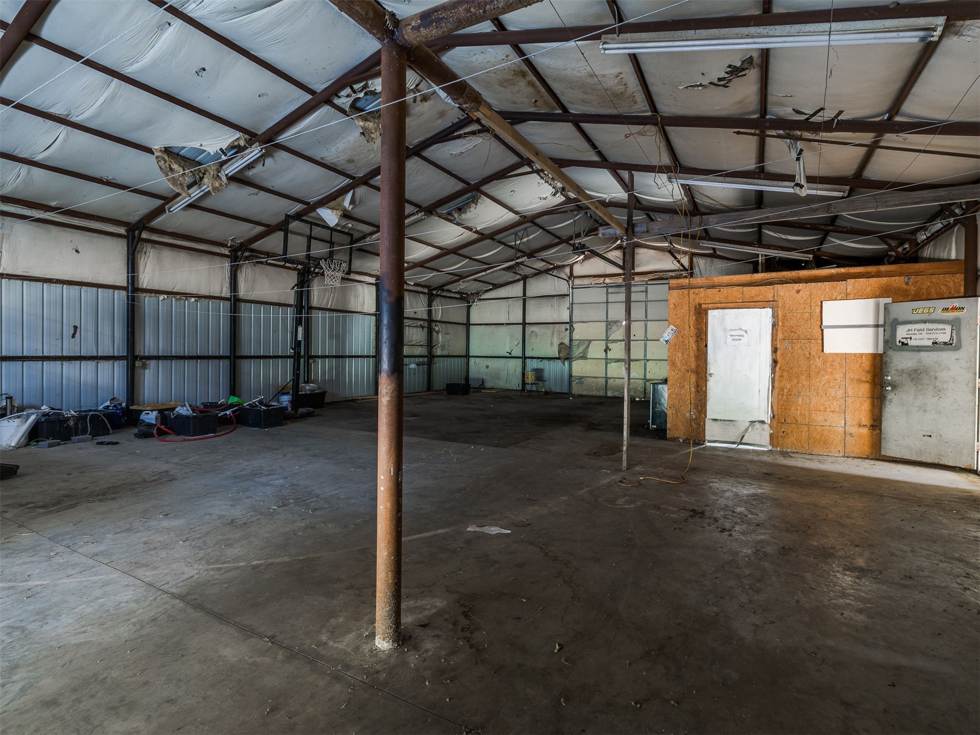 9711 Us Highway 60 Road Property Photo 36
