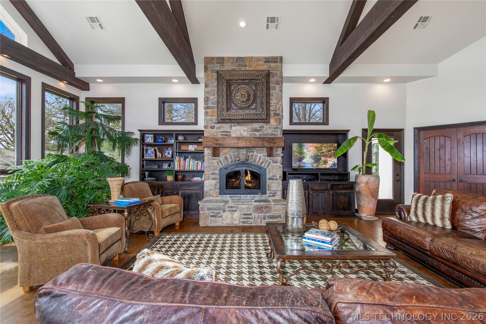 1446 Rockie Property Photo 19