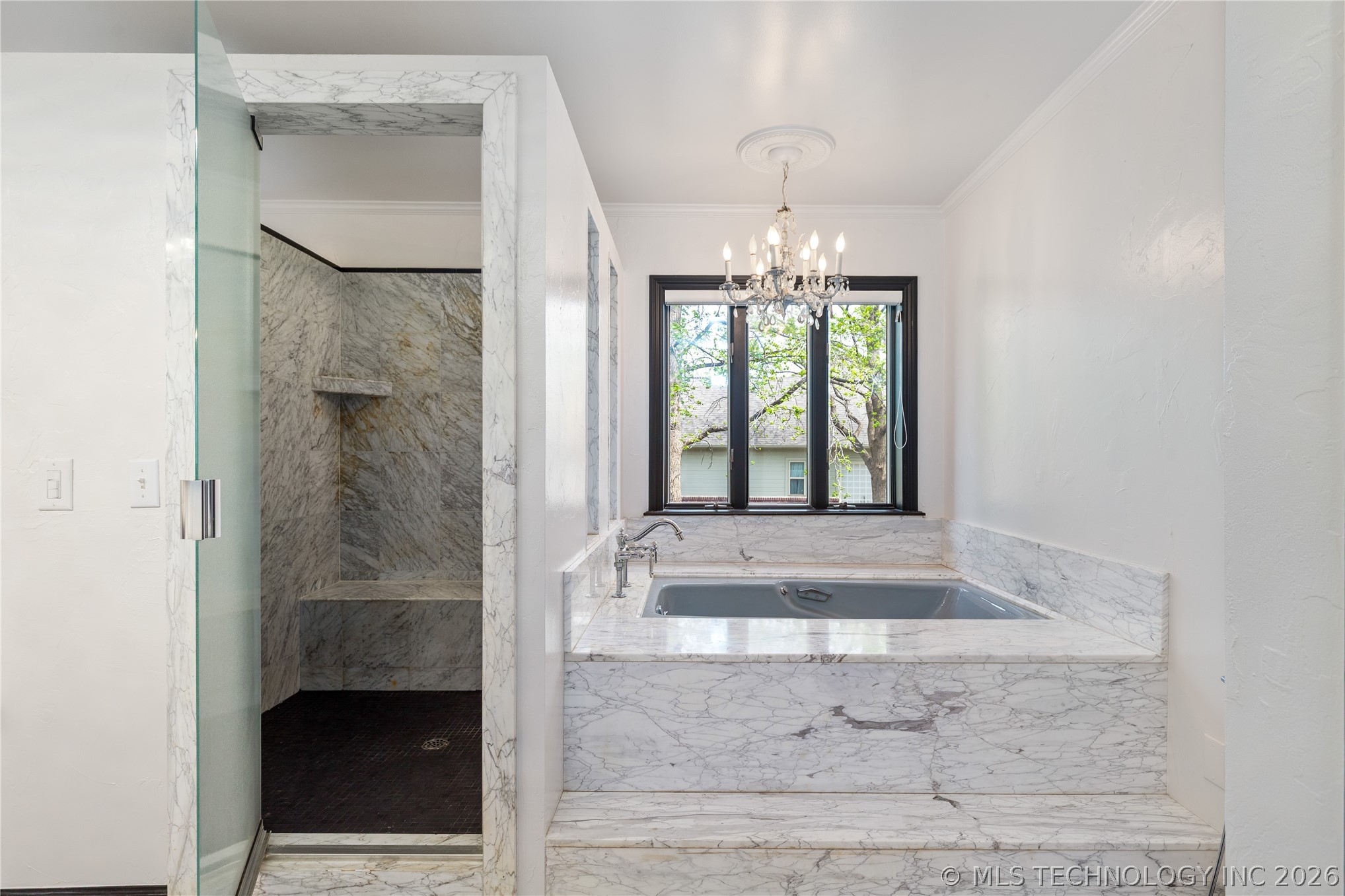 1446 Rockie Property Photo 38