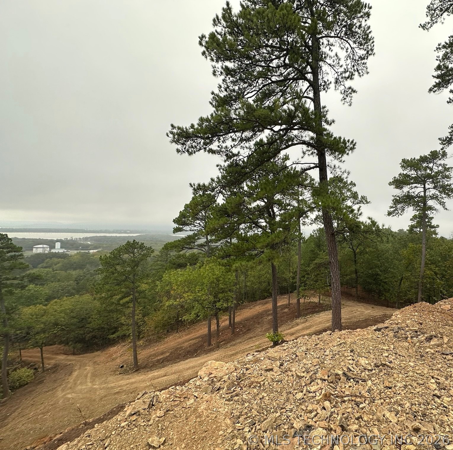 4335 Road Property Photo 5