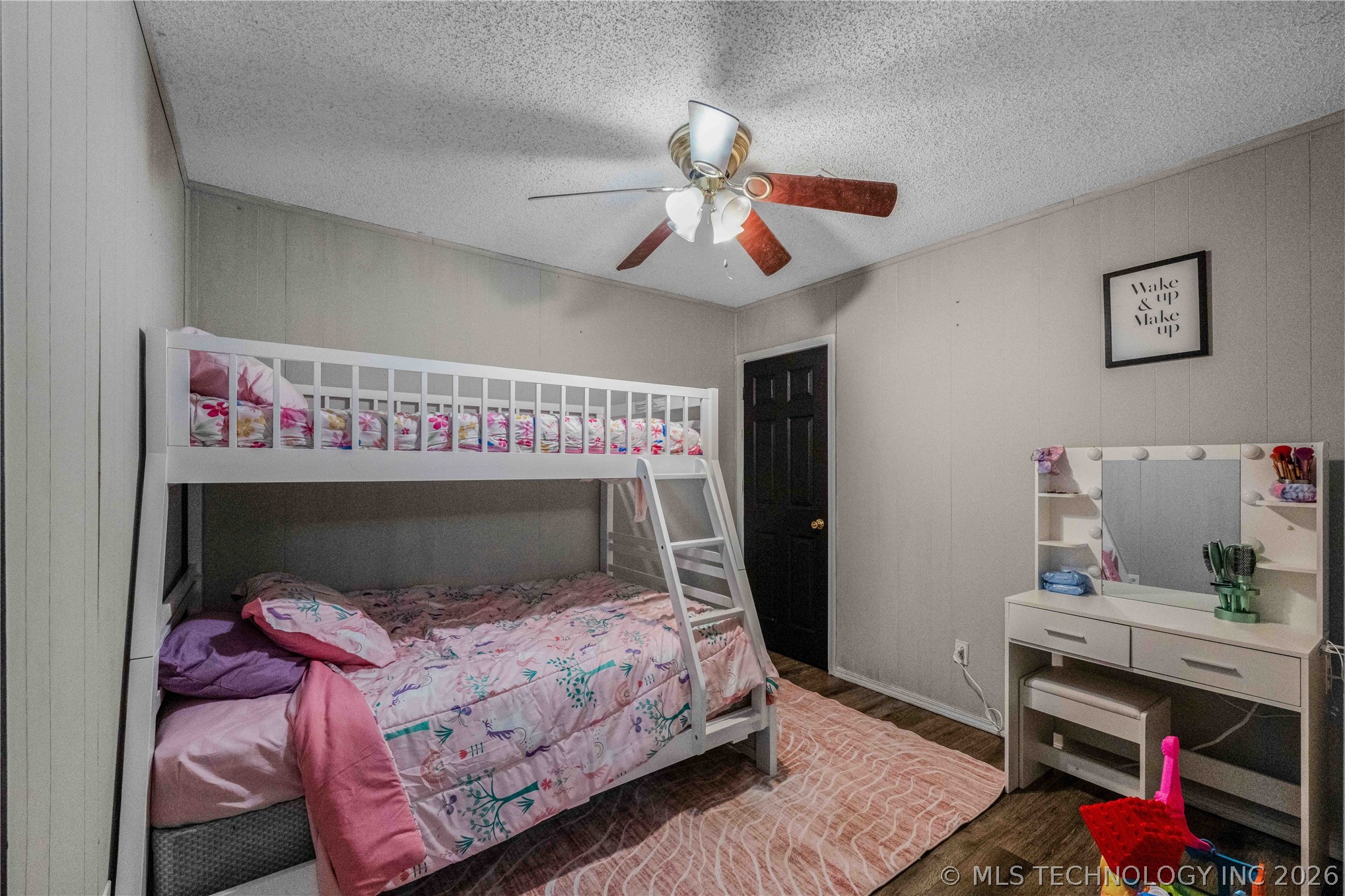 719 N Cherry Property Photo 22