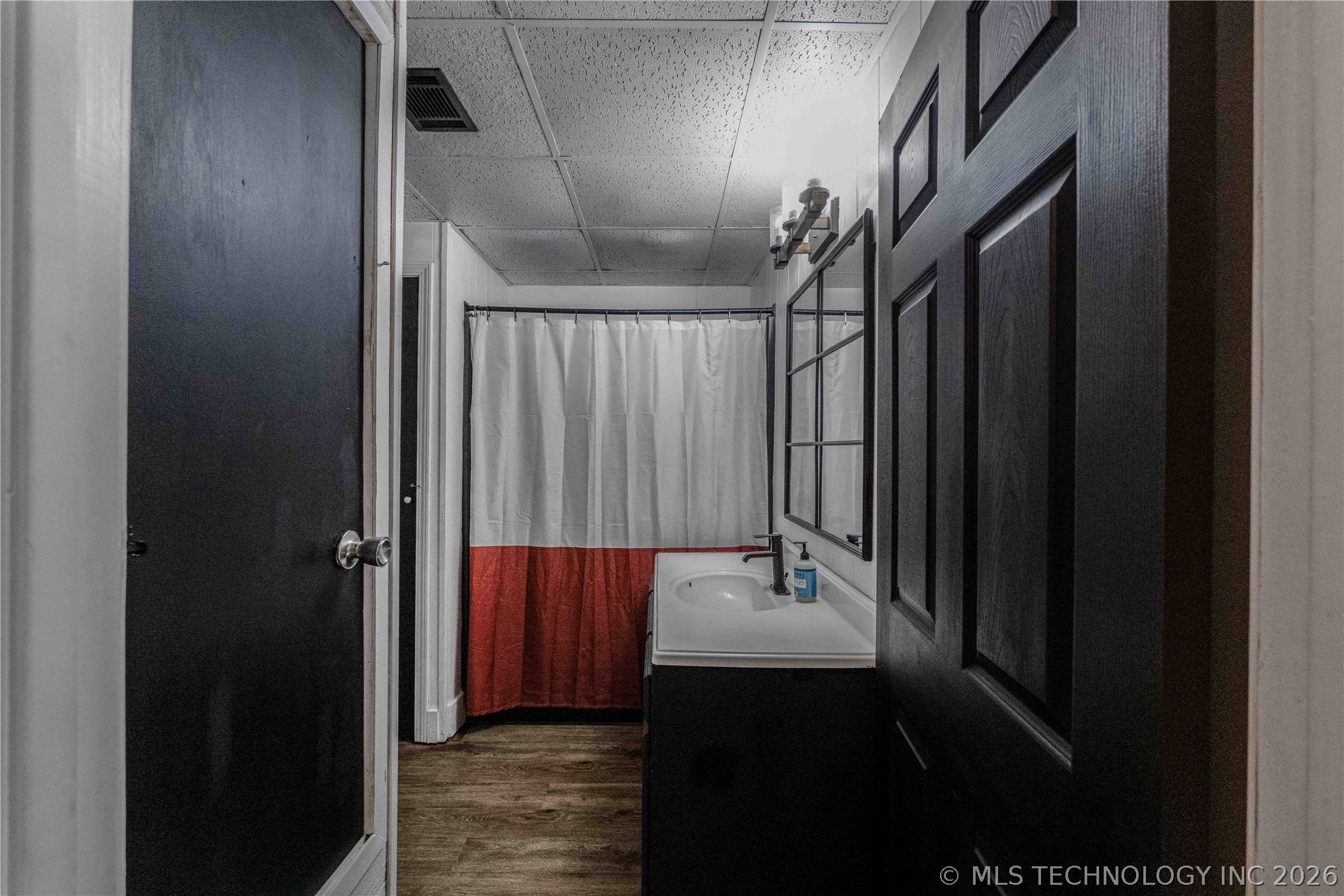 719 N Cherry Property Photo 23
