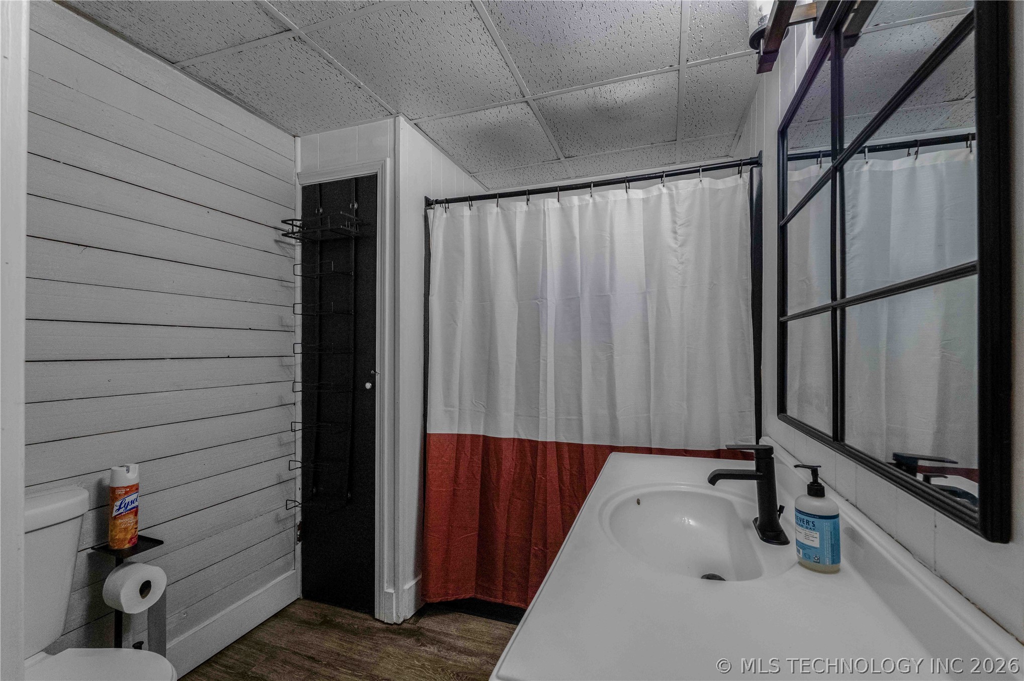 719 N Cherry Property Photo 24