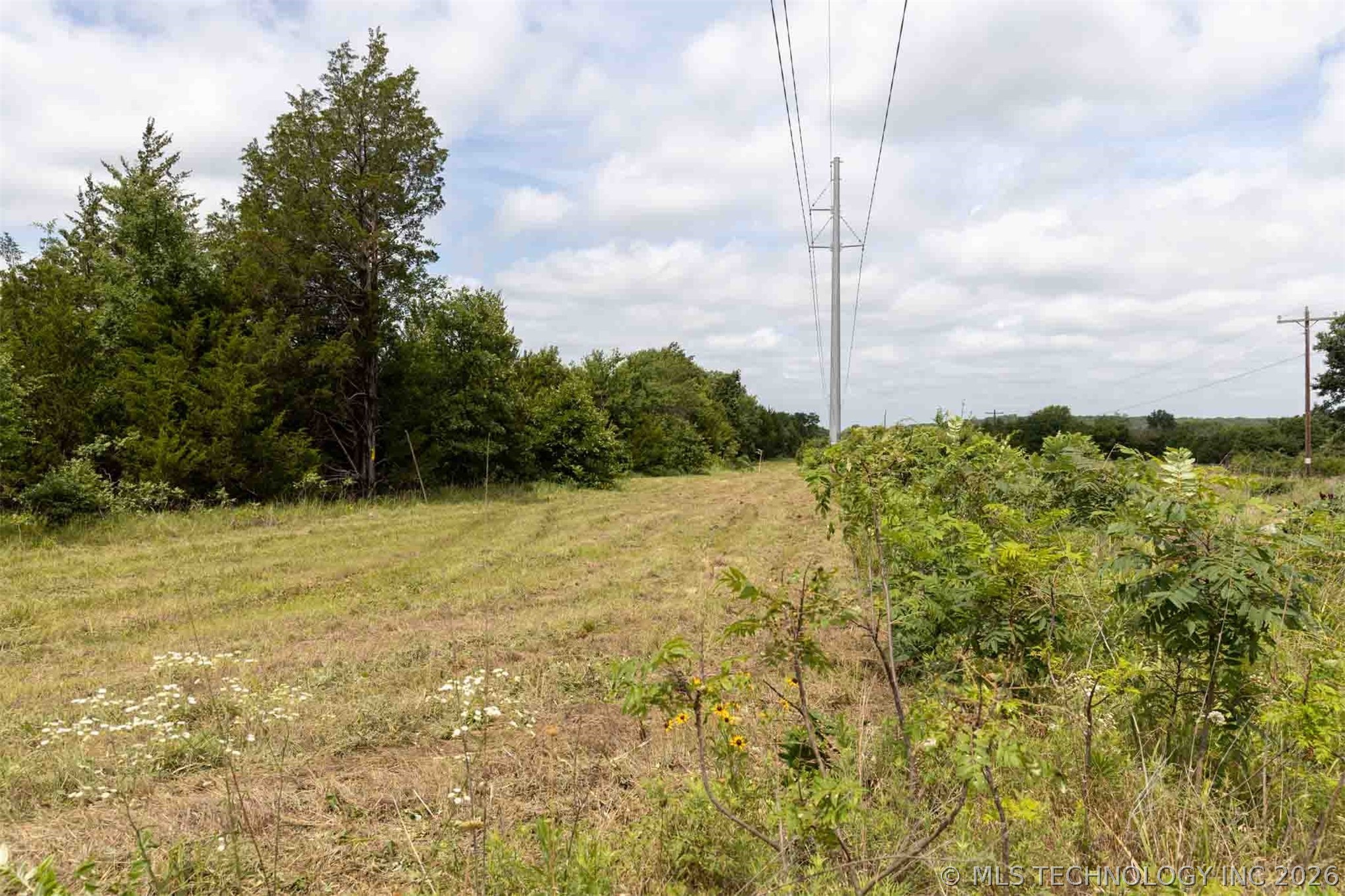 4 E 1180 Road Property Photo 44