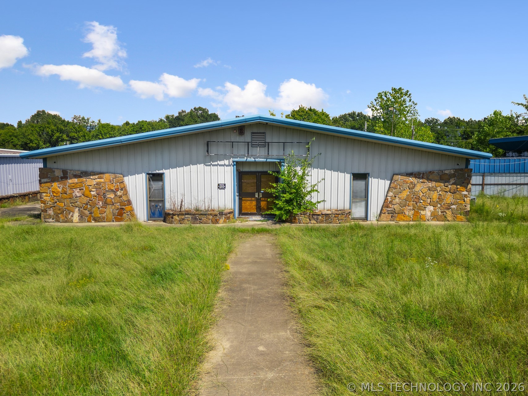 201 N Everidge Street Property Photo 5