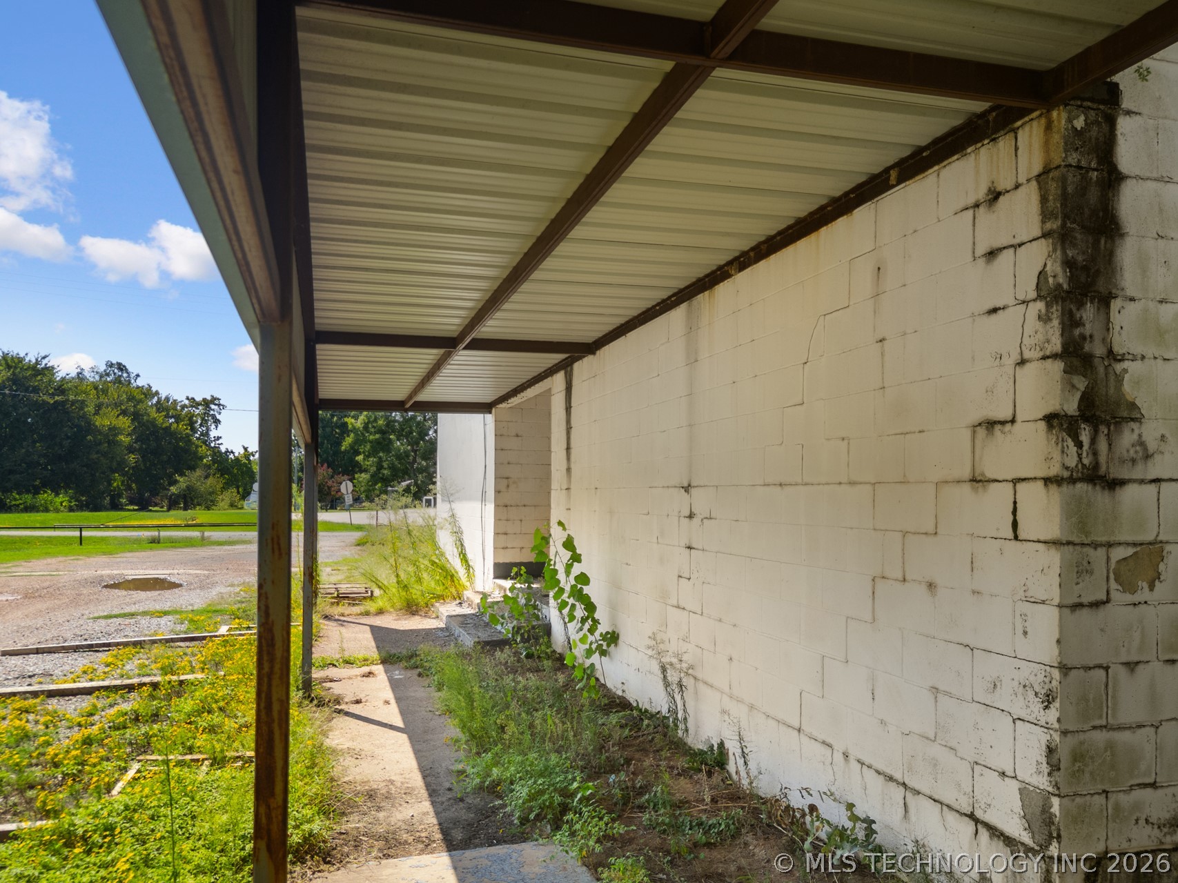 201 N Everidge Street Property Photo 7